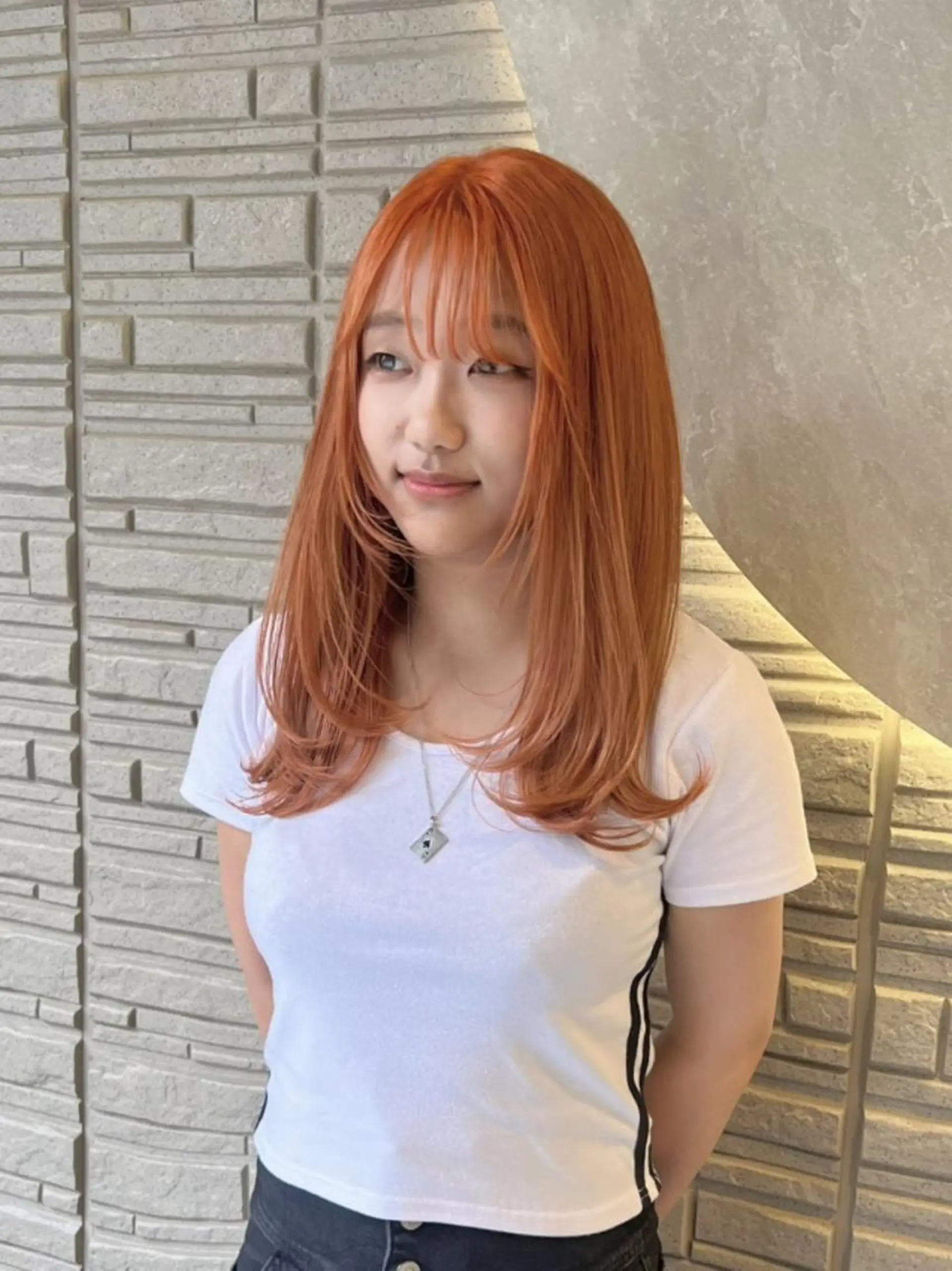 ロング カラー オレンジ レイヤーカット Nao ナオのヘアスタイル