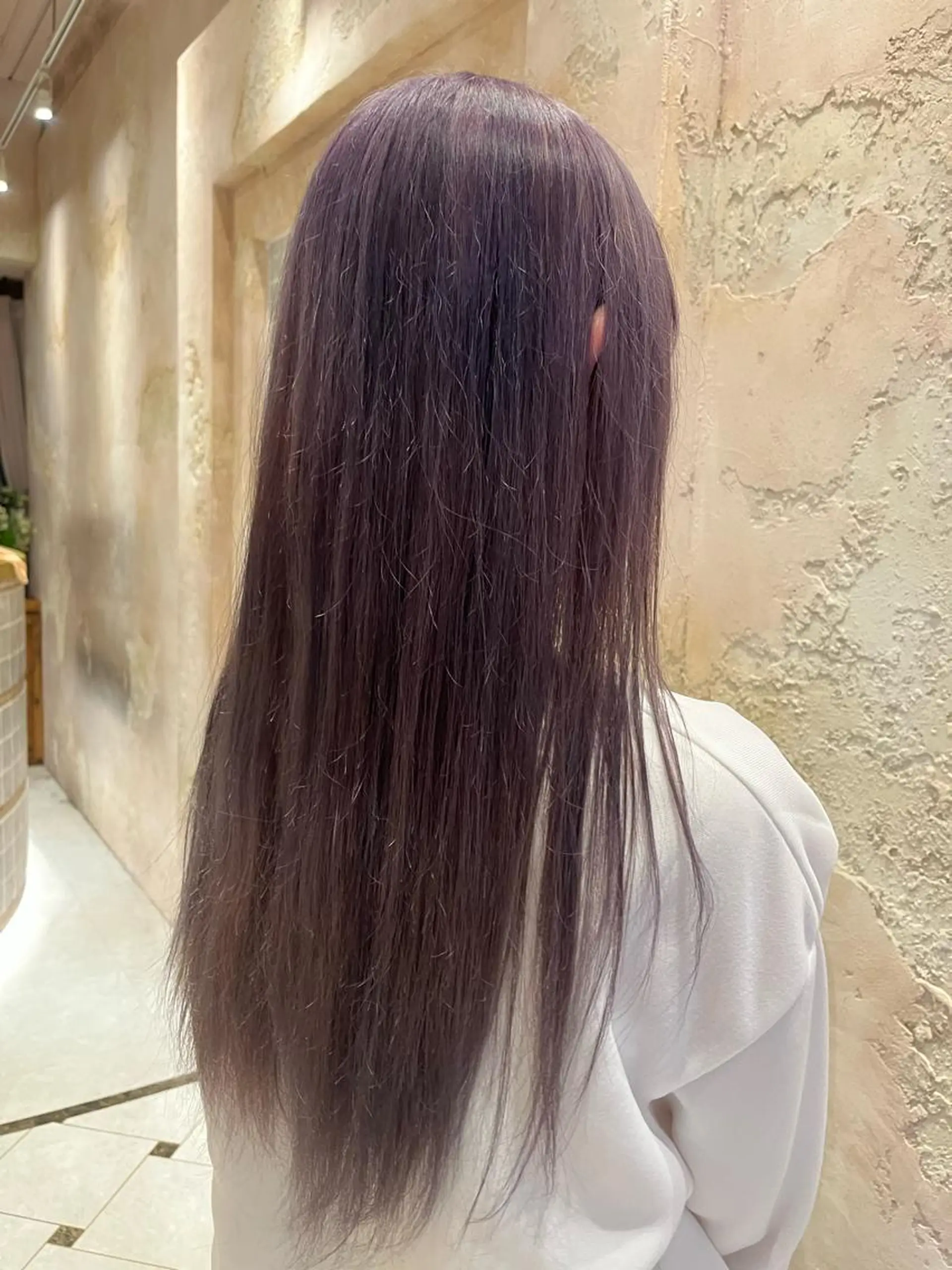 ロング 顔まわりレイヤー 顔周りカット 髪質改善 韓国風ヘア レイヤーカット 川井麻由🎀アイドル 量産🎀ピンクカラーのヘアスタイル