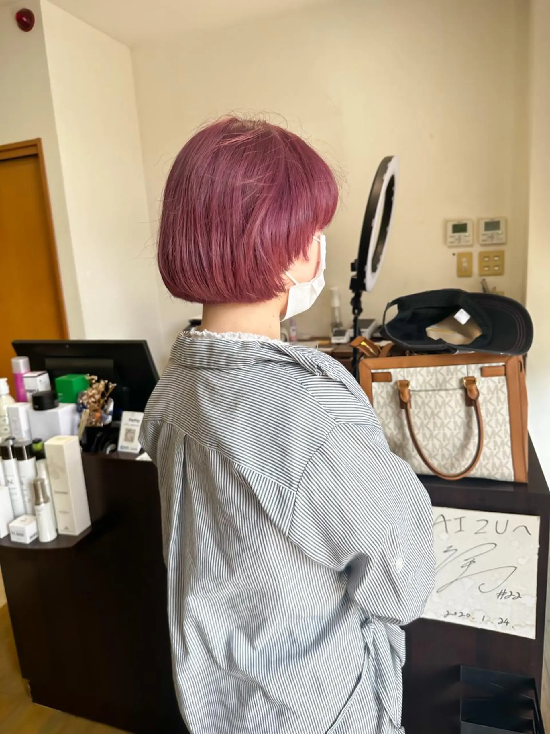ショート カラー ダブルカラー ピンクカラー ボブ カット ヘアカラー トリートメント peg.hair所属・ブリーチカラー🫧 森　凪沙のヘアスタイル