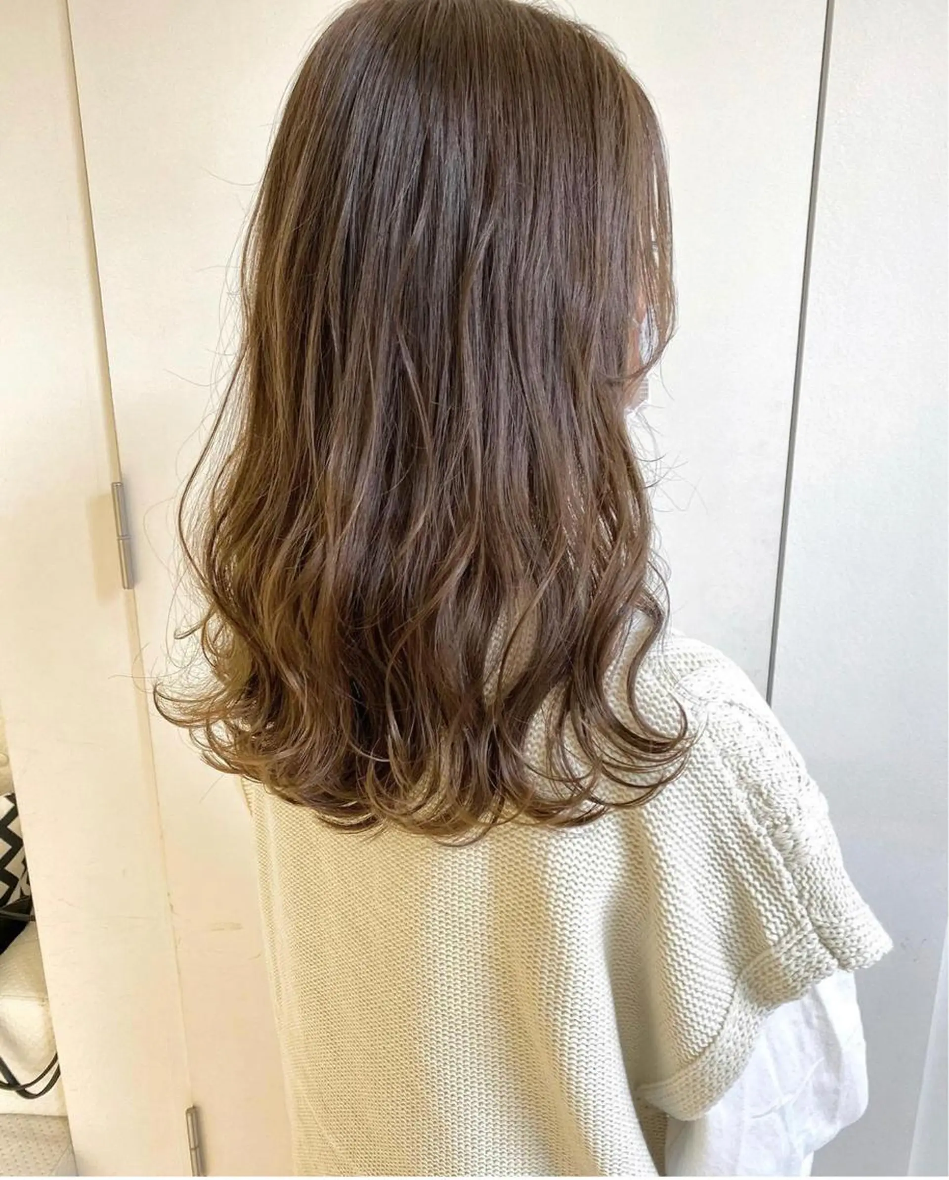 セミロング ParveMix 佐々木梨紗🤍のヘアスタイル