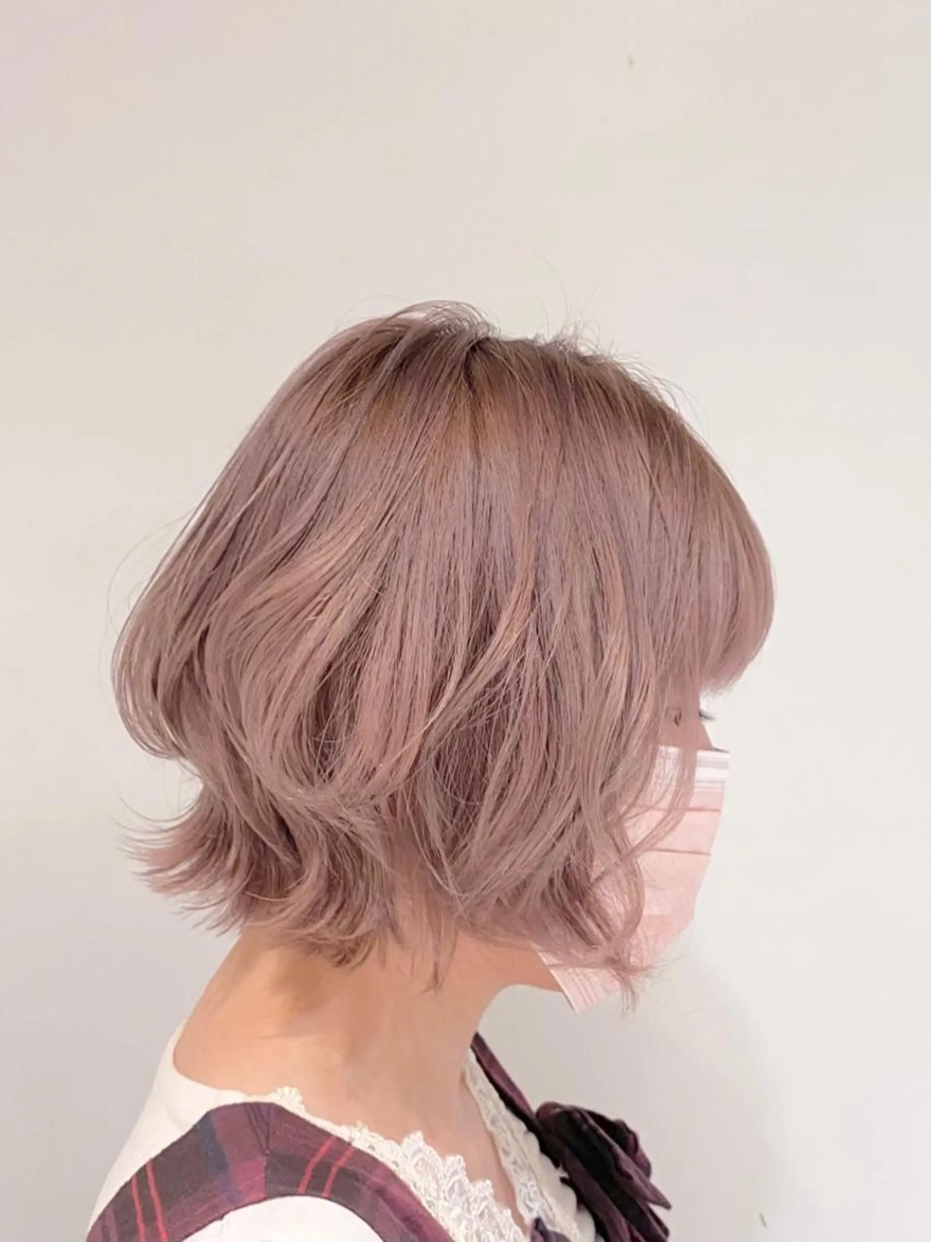 ショート カラー ピンクカラー motel所属・モデルや芸能人も通う ✨マンツーマンサロンのヘアスタイル