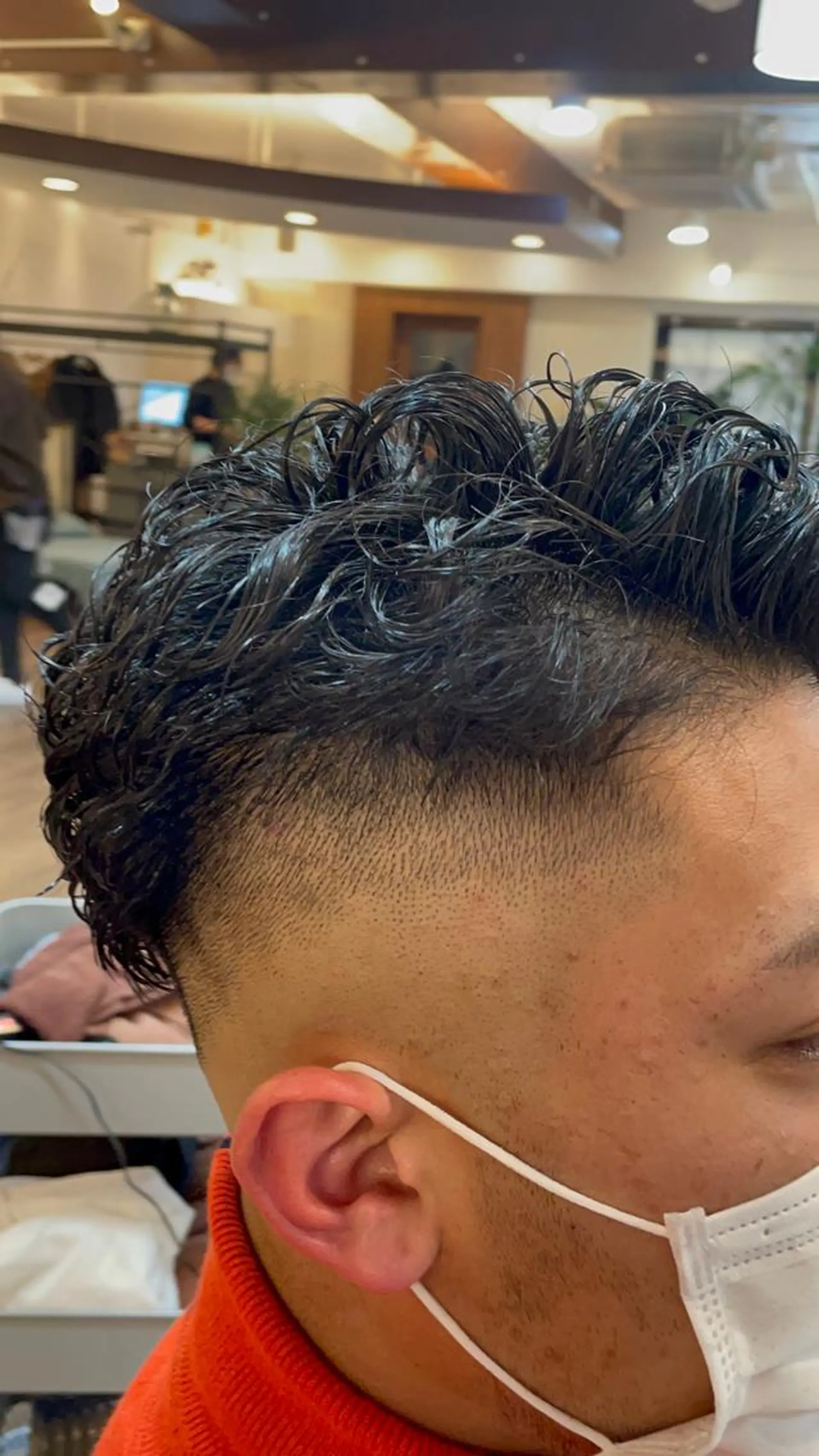 ショート パーマ メンズ 前川 万都里のヘアスタイル