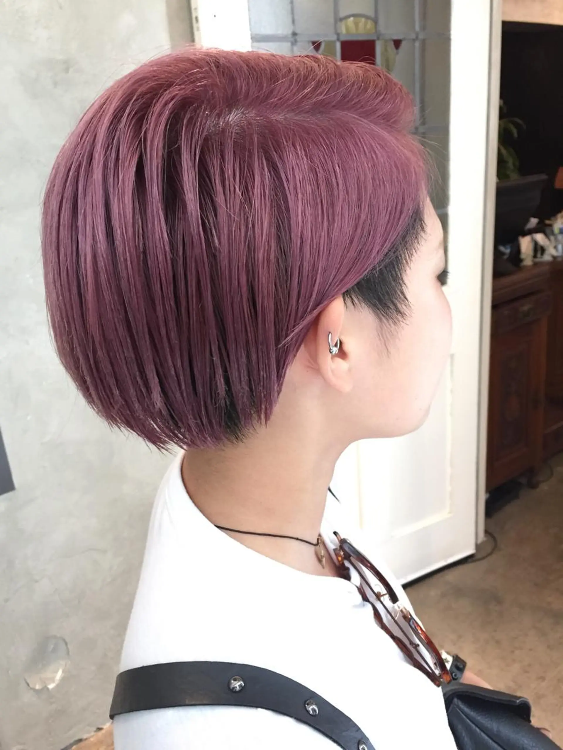 ショート カラー ブリーチ ピンクカラー バイオレットカラー Salon de MiLK所属・露木 啓介のヘアスタイル