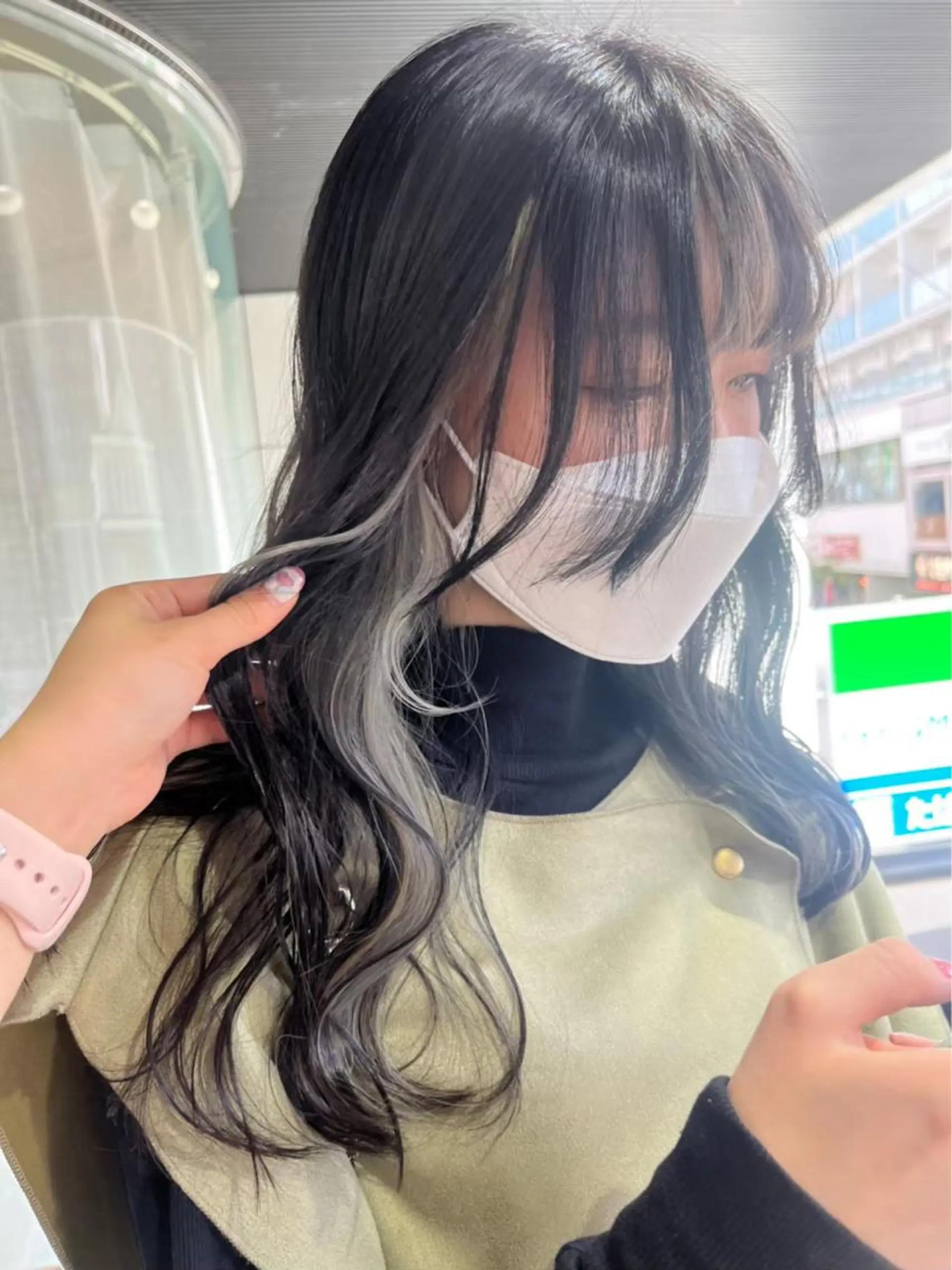 ロング カラー 黒髪 ブリーチ ケアブリーチ 透明感カラー デザインカラー ヘアカラー メンズ特化/マツエク AYAKA🌙のヘアスタイル