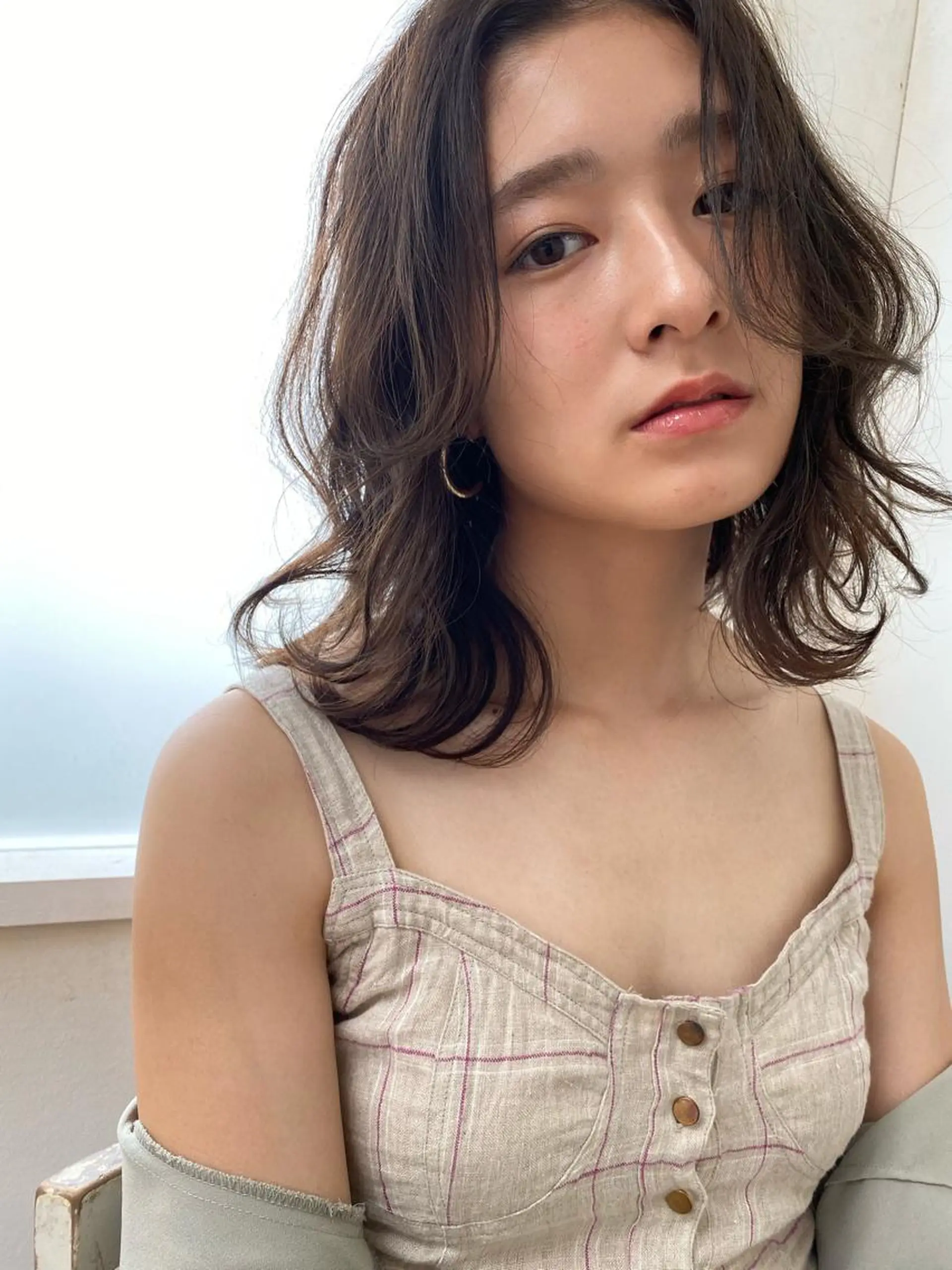 ミディアム 山川 玲奈のヘアスタイル