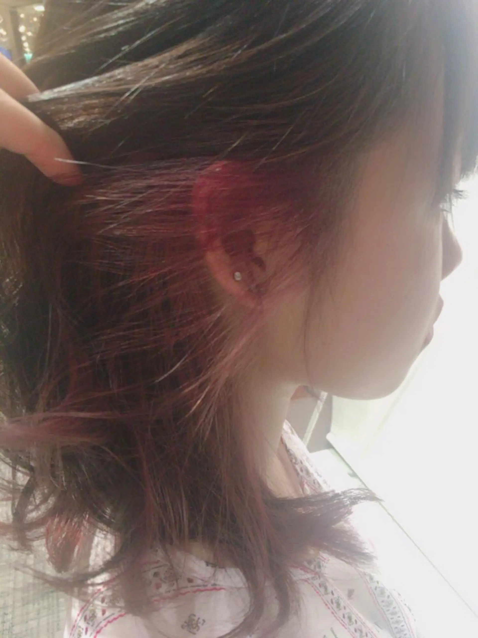 セミロング カラー インナーカラー ヤマグチ ナツキのヘアスタイル