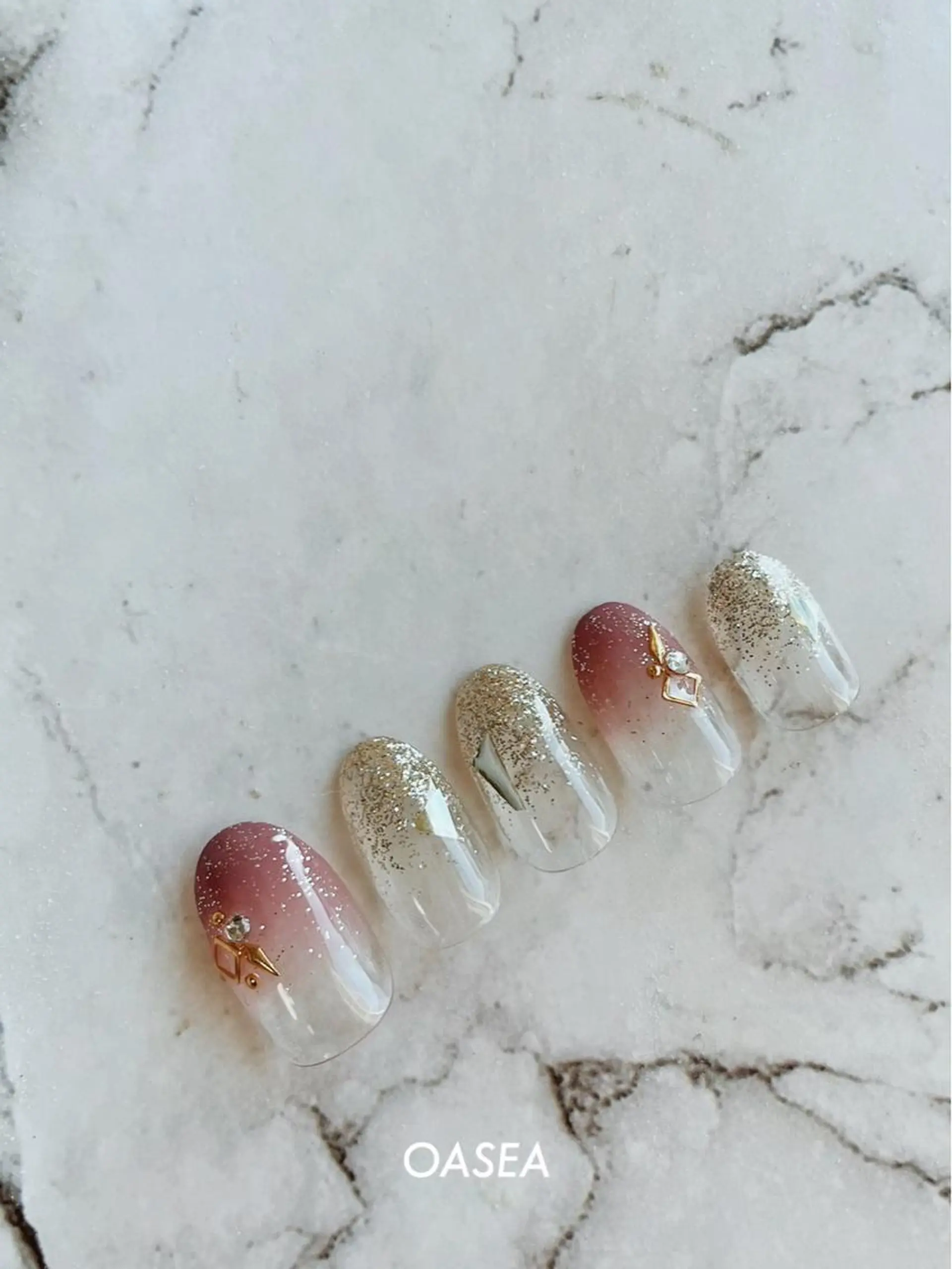 ネイル ハンドネイル 🌞💜 KAORI 🌴のネイルデザイン
