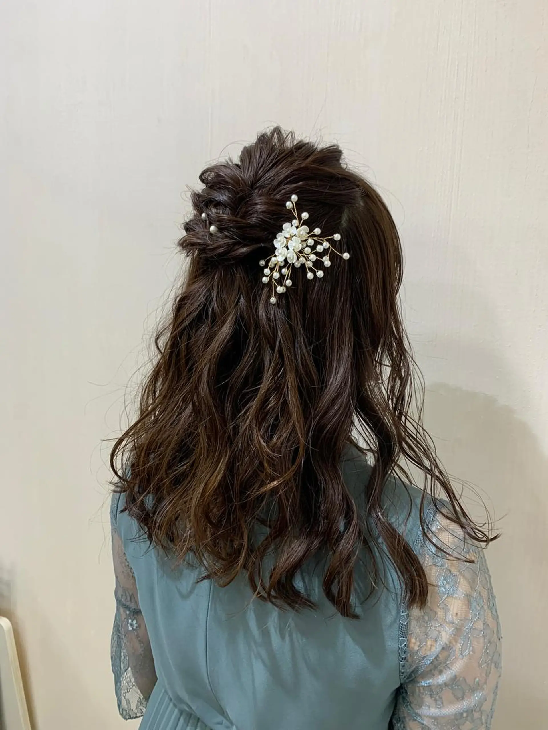 ロング ヘアアレンジ ハーフアップ 結婚式・ブライダル ヘアセット きむえり/セット/ 髪質改善/カラーのヘアスタイル