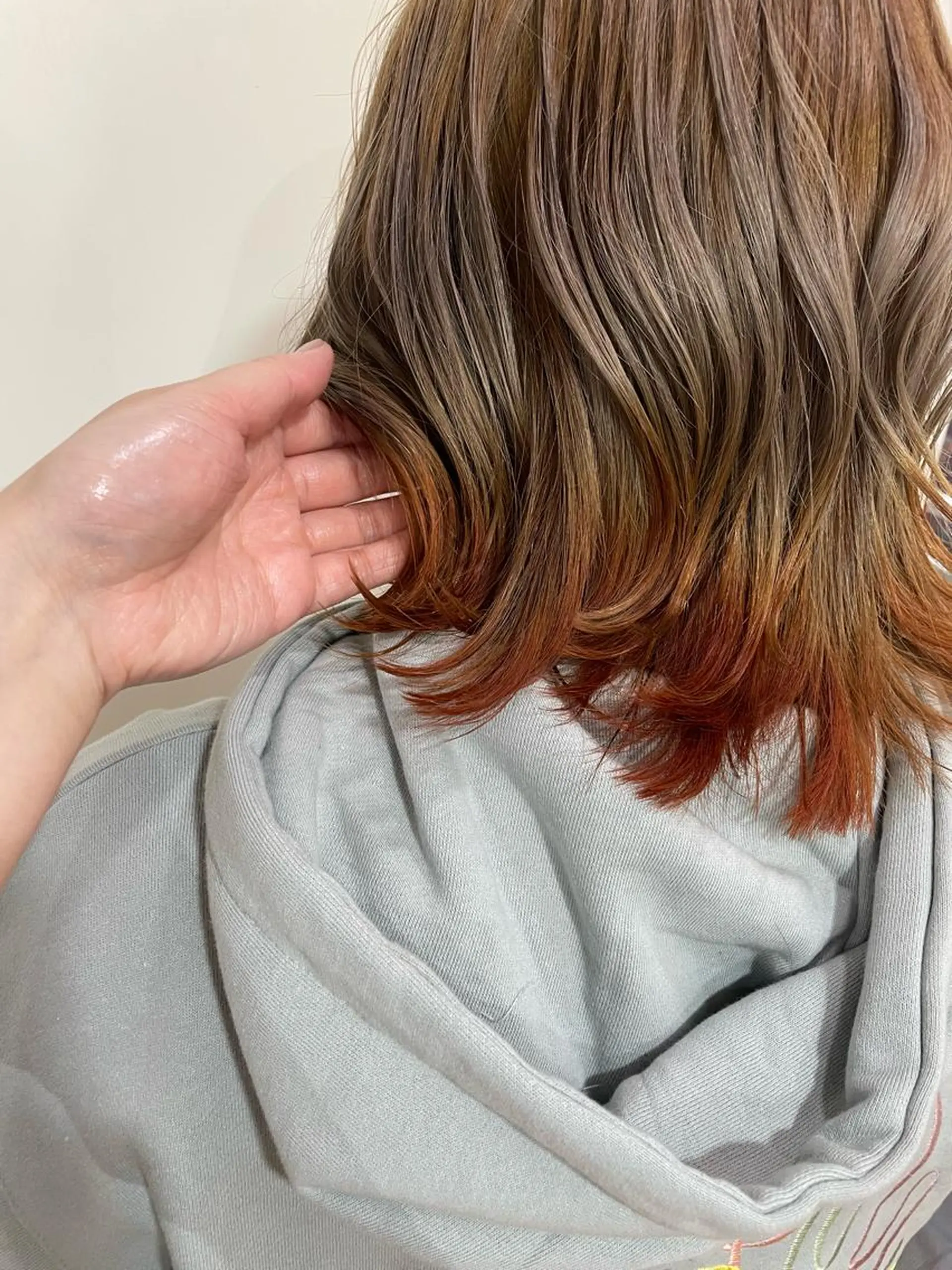 ミディアム カラー オレンジ ヘアカラー 🦋透明感 艶カラー Rie🦋のヘアスタイル