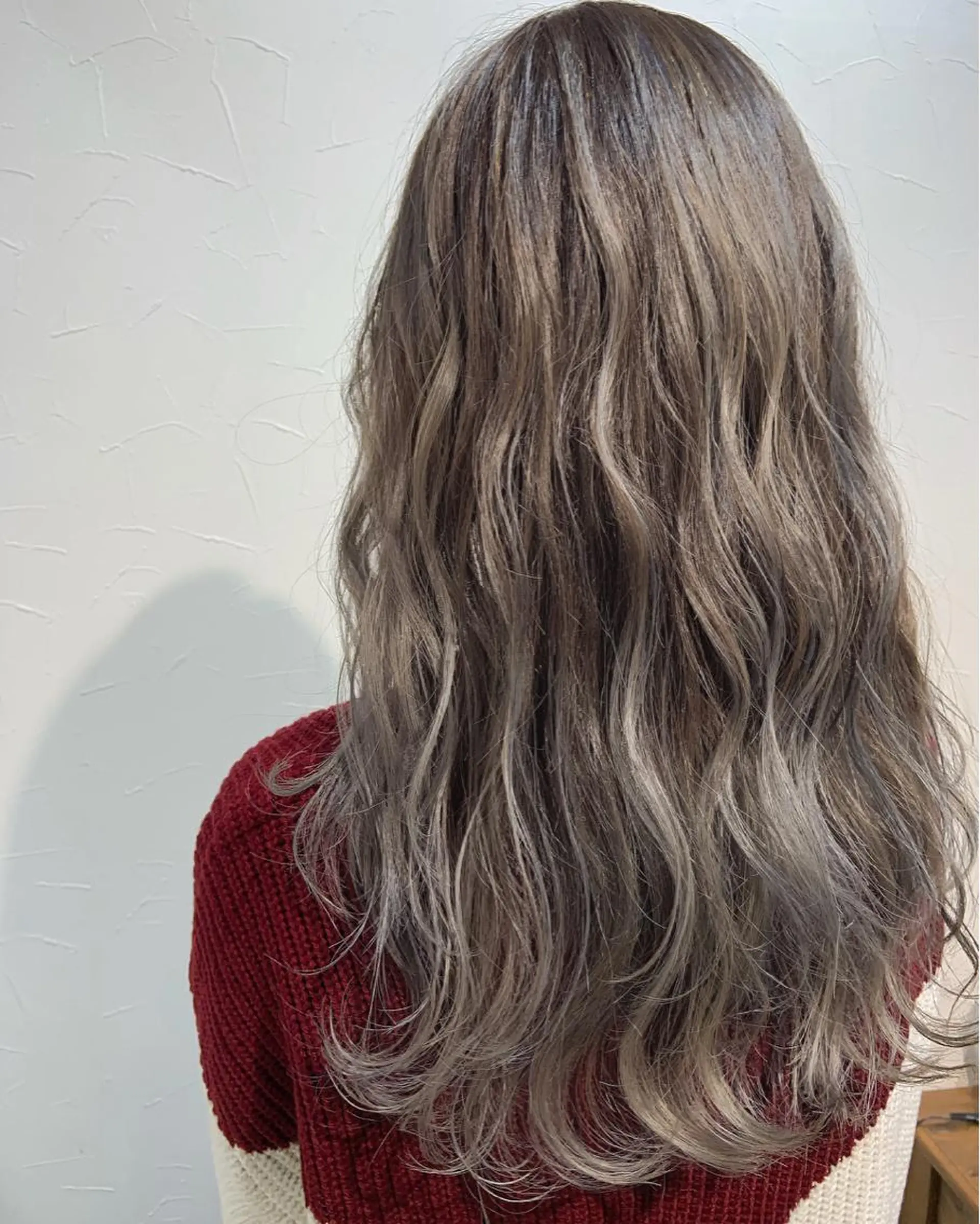 ロング カラー バレイヤージュ ブリーチ ハイライトカラー ハイライト レイヤーカット ♡ma ki♡のヘアスタイル