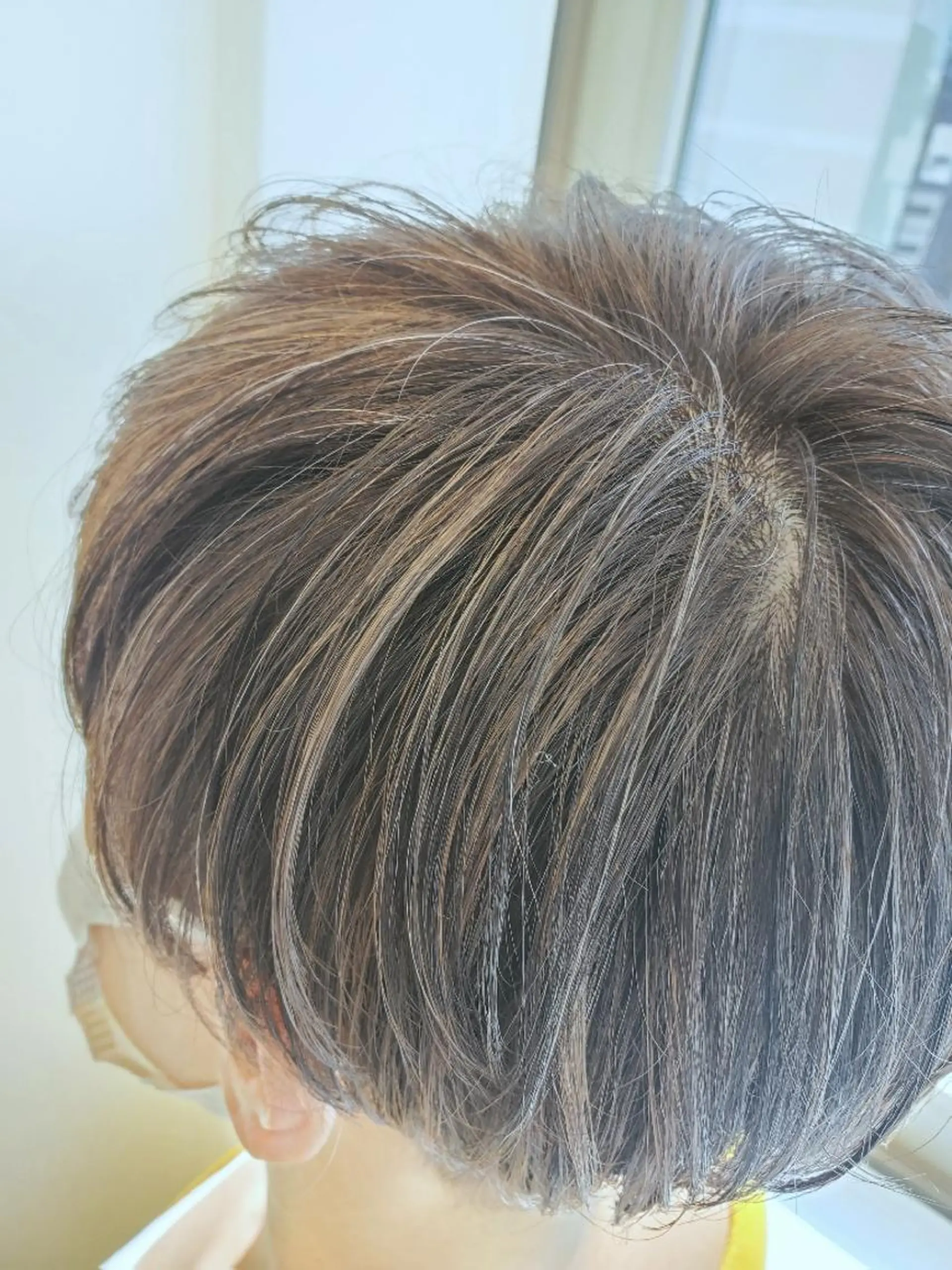 ショート カラー カット ヘアカラー トリートメント マネージャー 西村優子のヘアスタイル