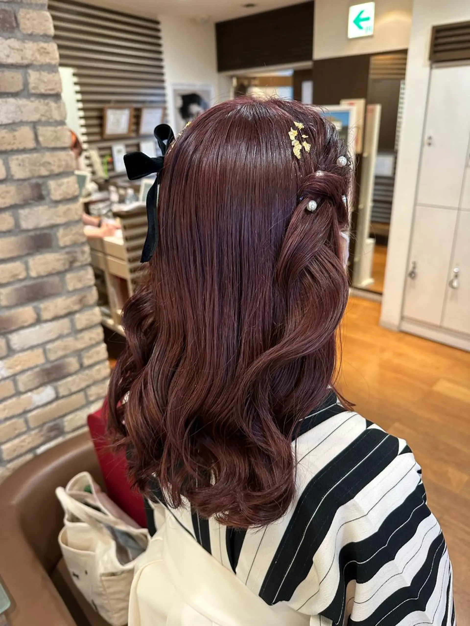 ヘアセット すぐ予約OK💕 シールエクステのヘアスタイル