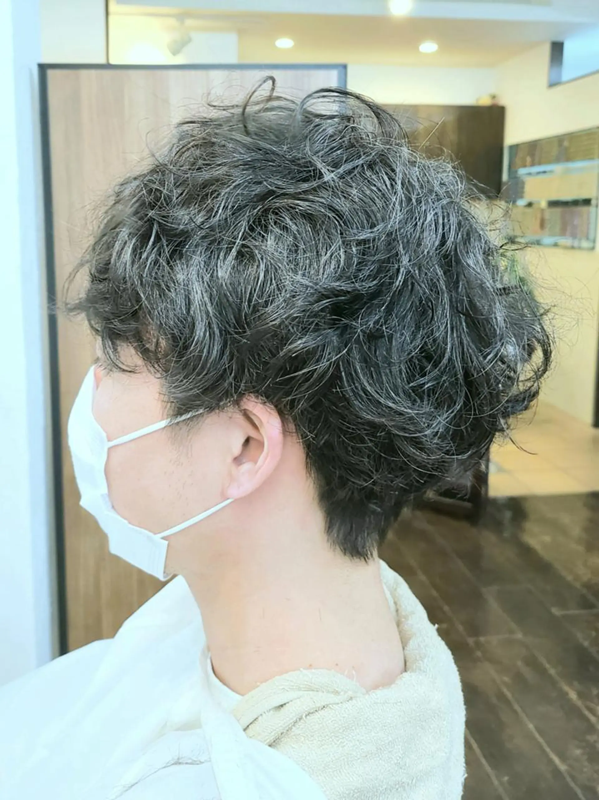ショート パーマ メンズ デザイナー Anne アンのヘアスタイル