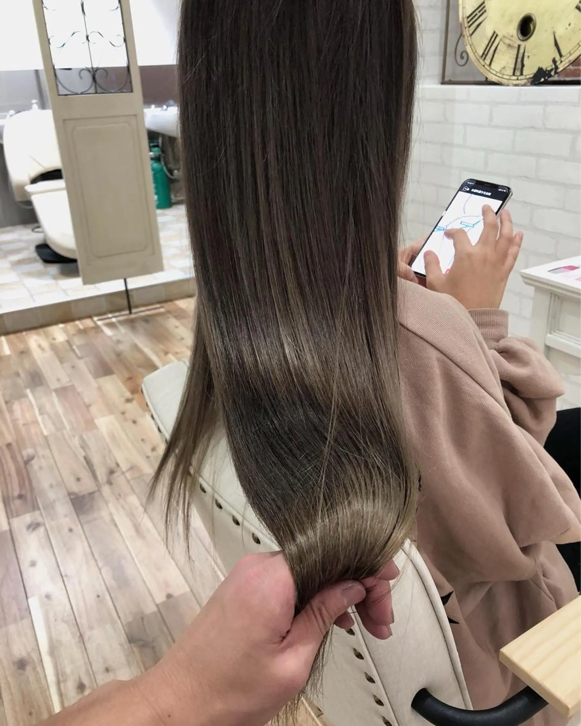 ロング カラー カット ヘアカラー トリートメント Tao所属・藤川 大智のヘアスタイル