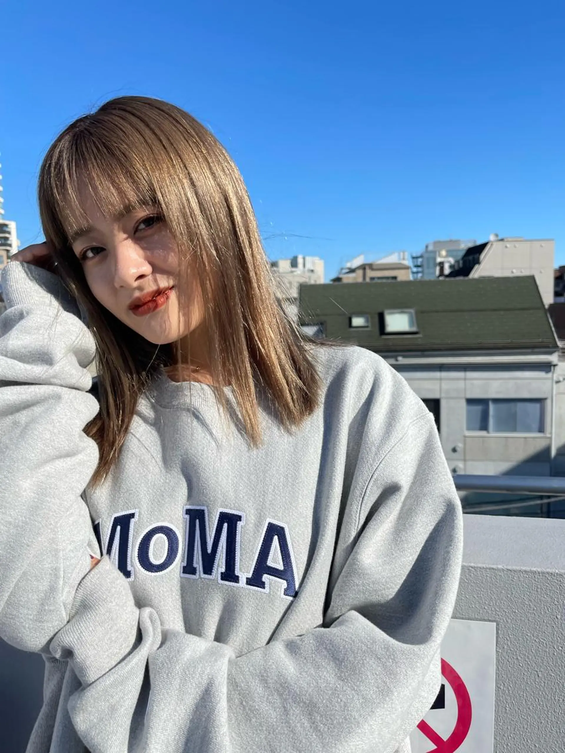 ミディアム カラー ヘアアレンジ ベージュカラー ミルクティーベージュ 美容室sand 横浜のヘアスタイル