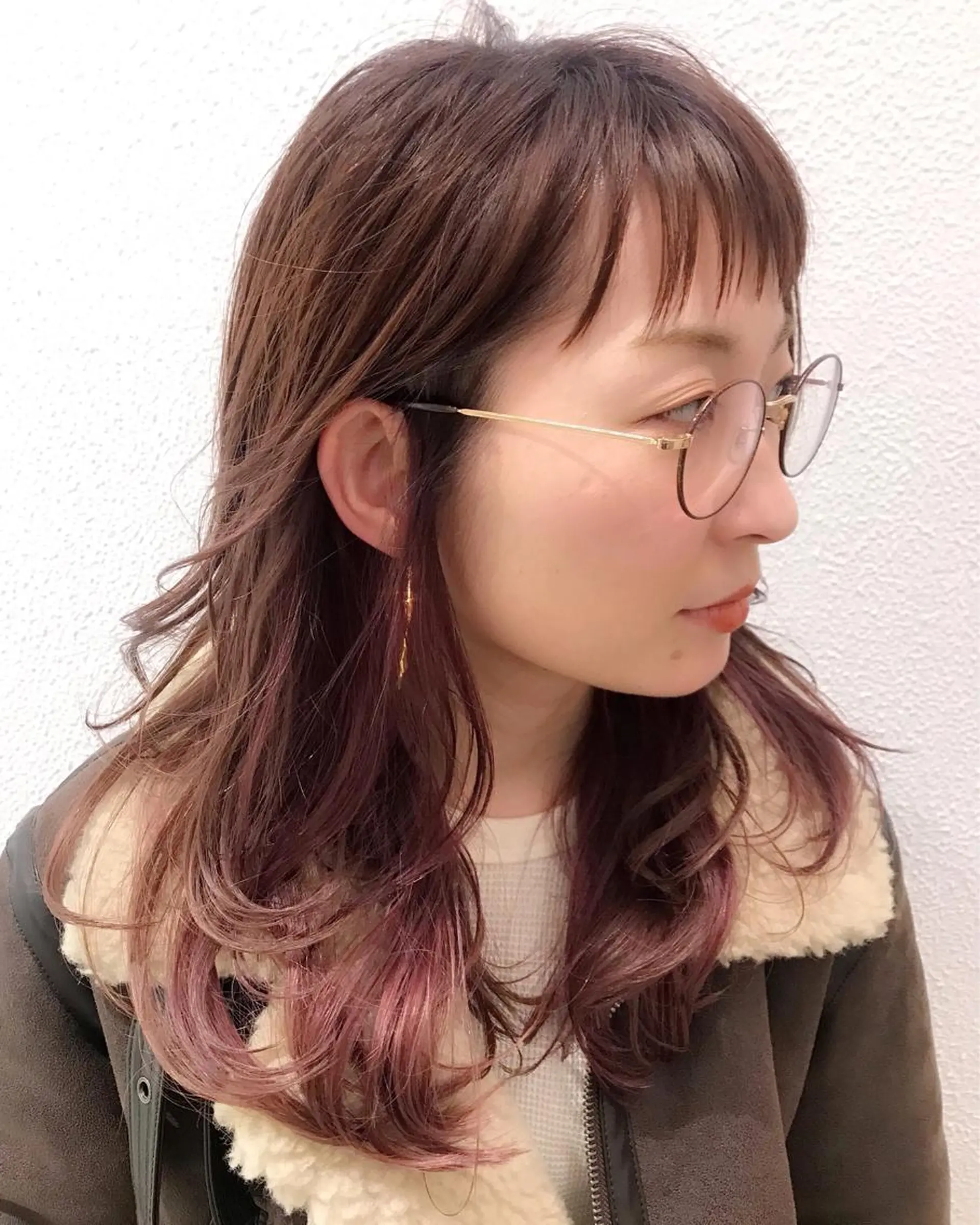 ミディアム カラー インナーカラー ヘアカラー トリートメント ウエモト　タク ショート/レイヤーのヘアスタイル