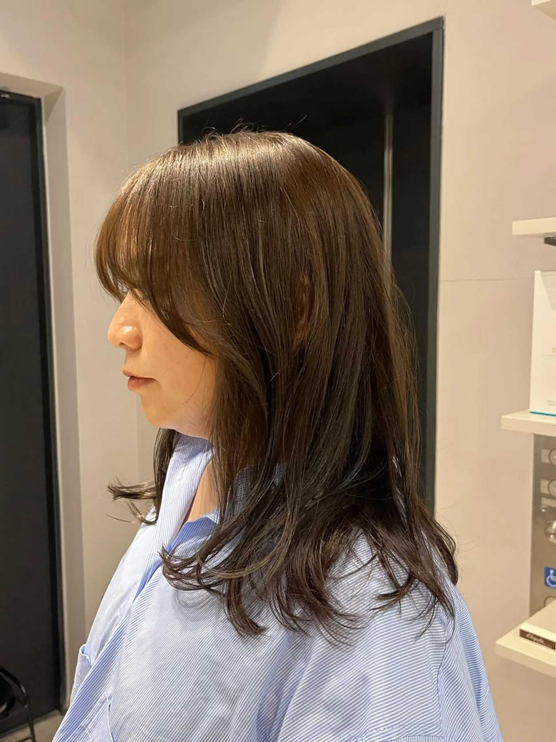 ロング カラー ベージュ/グレージュ 恵比寿/丸山陽平のヘアスタイル