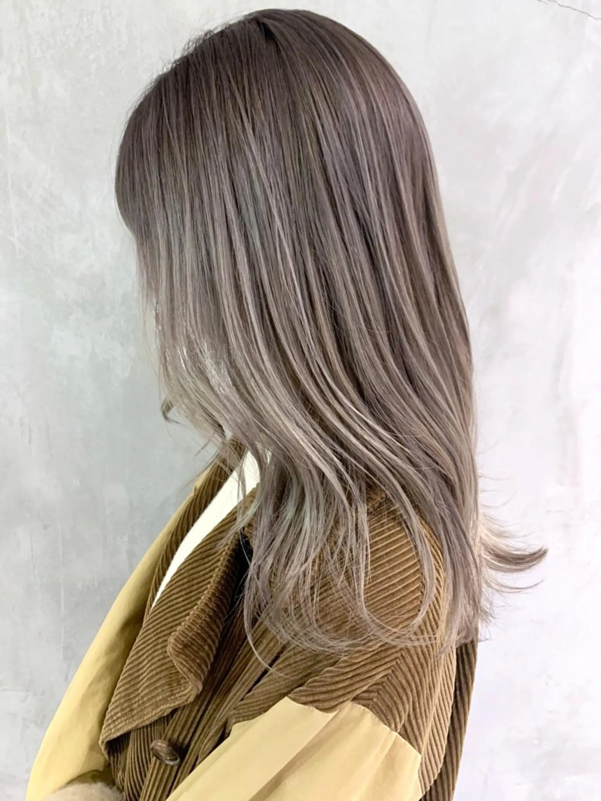 セミロング カラー パーマ ヘアアレンジ グレージュ ITbyALBUM 藤沢店のヘアスタイル