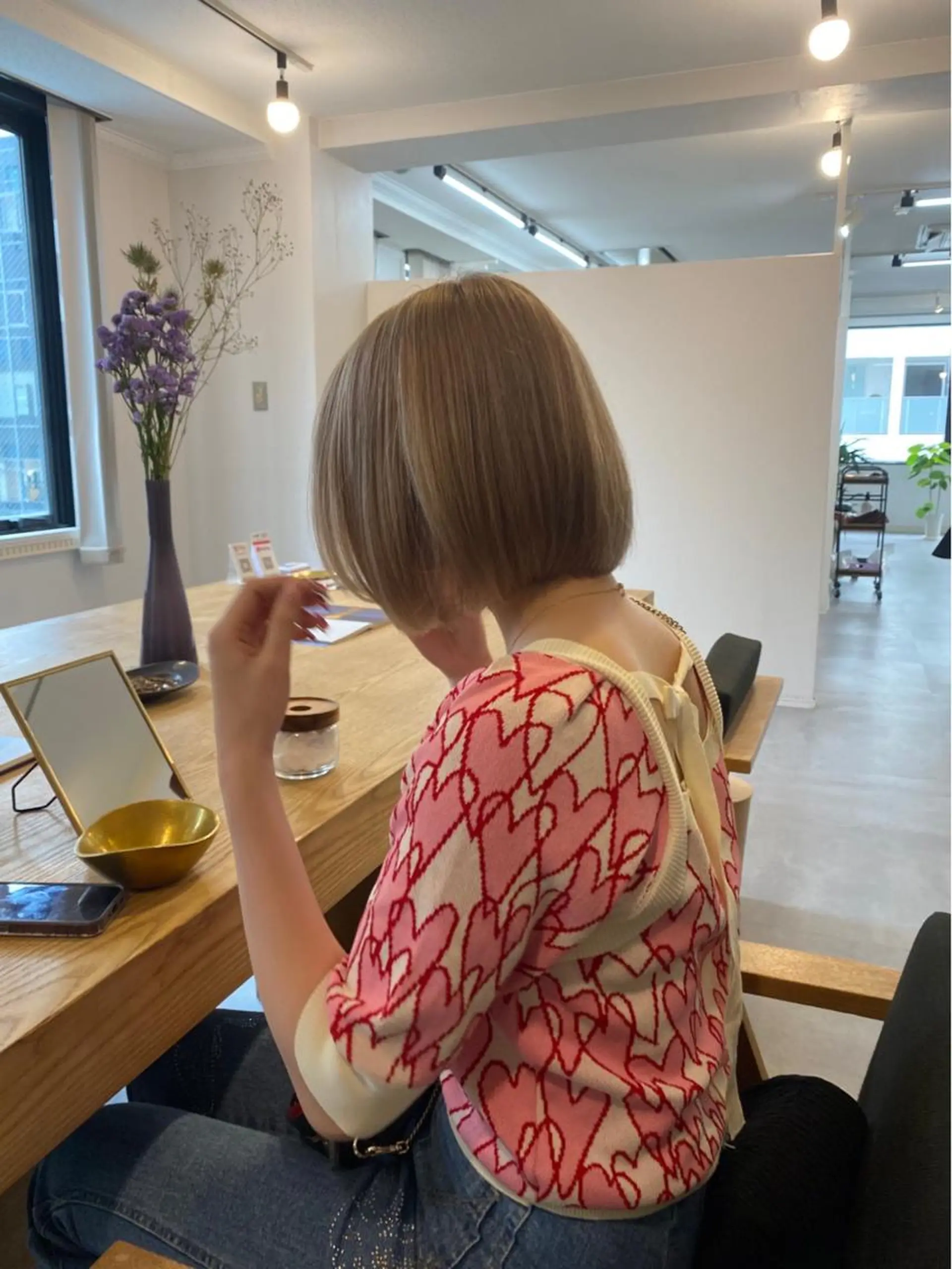 ショート カット SALT WATER所属・南堀江ハイトーン ×カットMIKU🍒のヘアスタイル