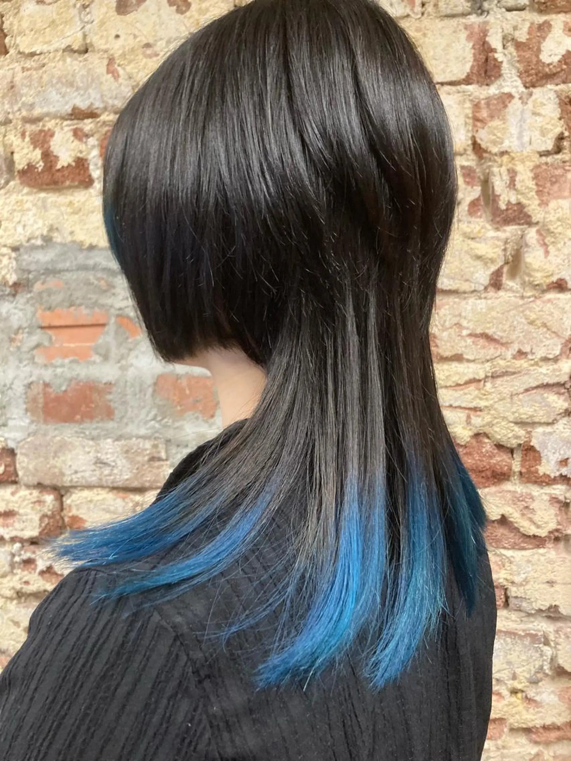 ロング カラー ブルーカラー デザインカット ainico.所属・髪質改善　艶髪✨ Teppeiのヘアスタイル