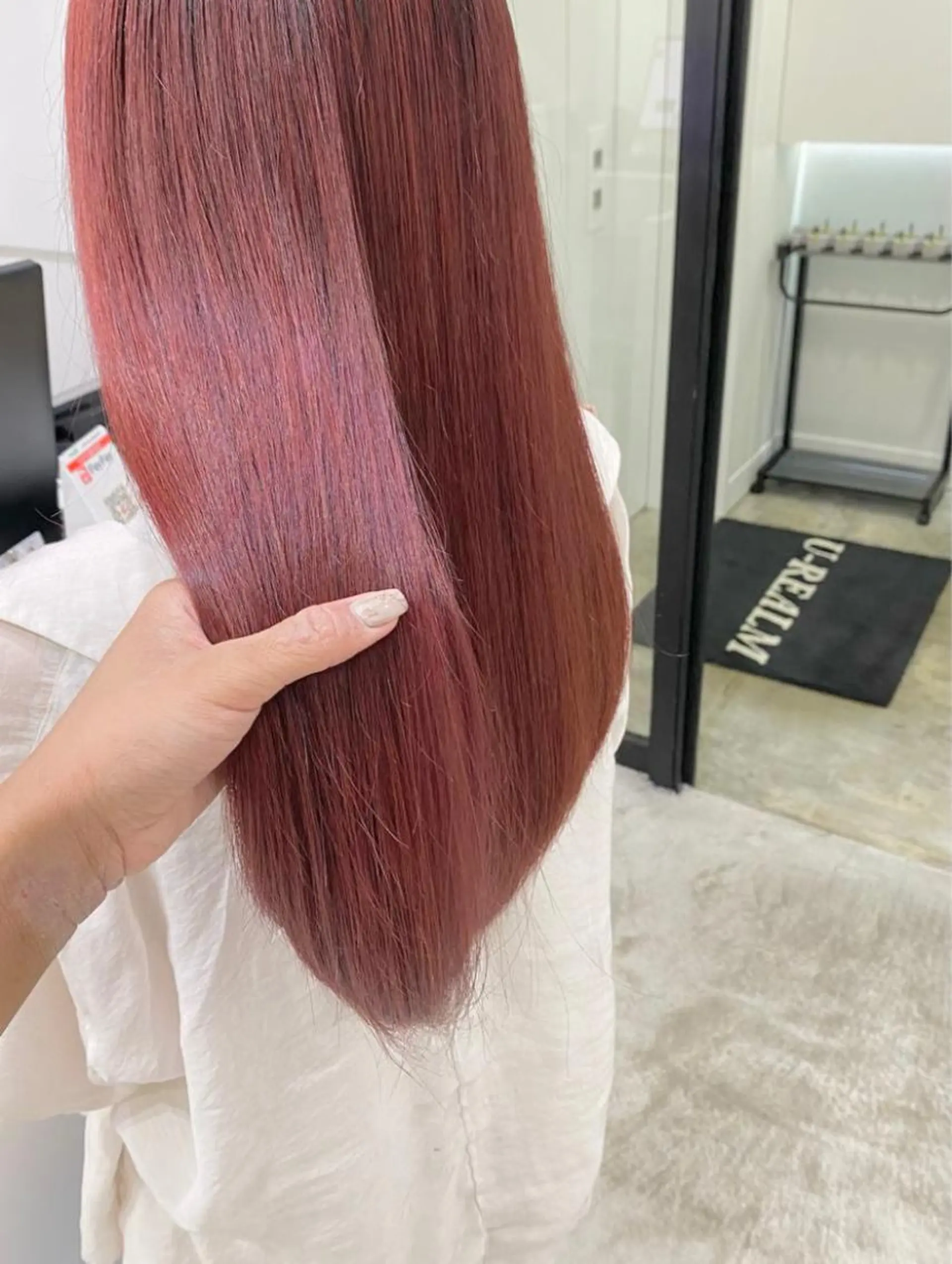 ロング カラー Beleza Era所属・韓国レイヤー/ 縮毛矯正🎀minaのヘアスタイル