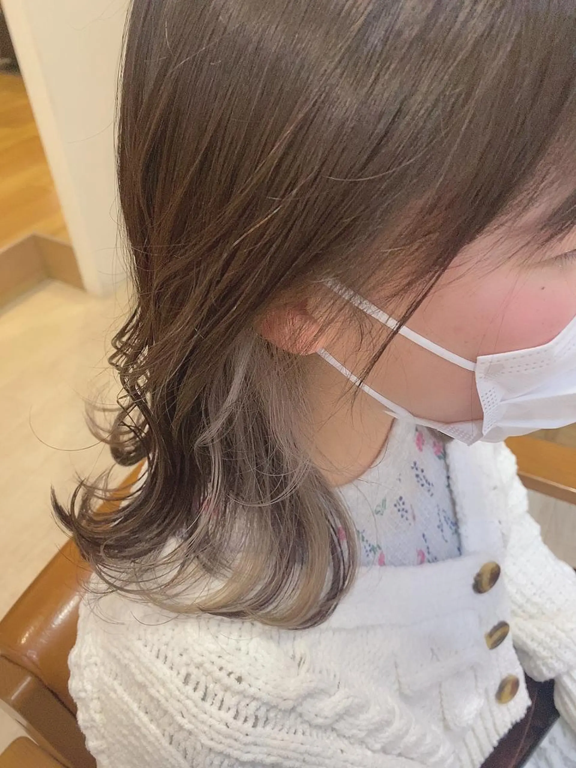 ミディアム カラー イヤリングカラー 守川 七海のヘアスタイル