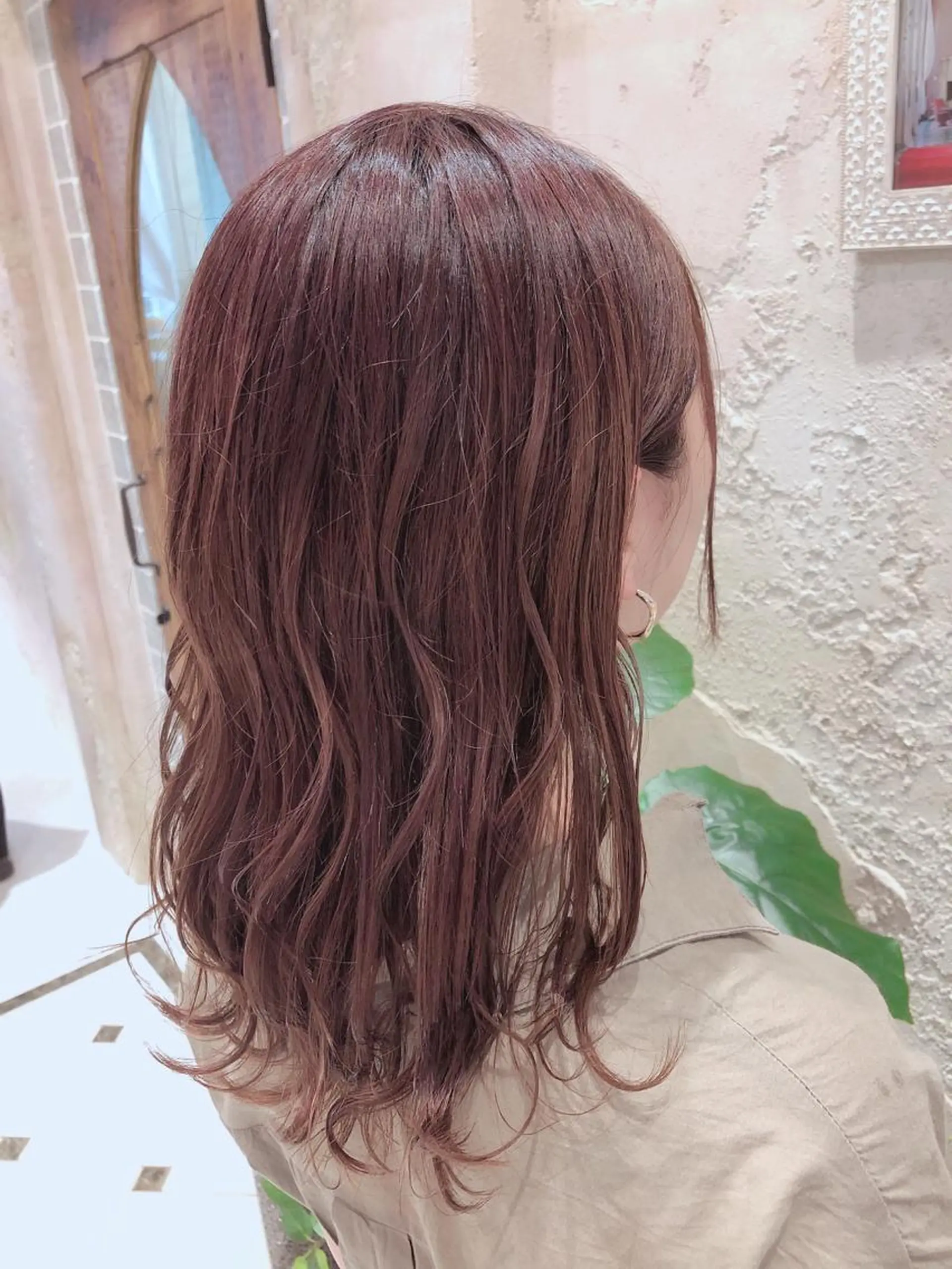 ミディアム カット ヘアカラー トリートメント 代表山口ひな 髪質改善のプロのヘアスタイル