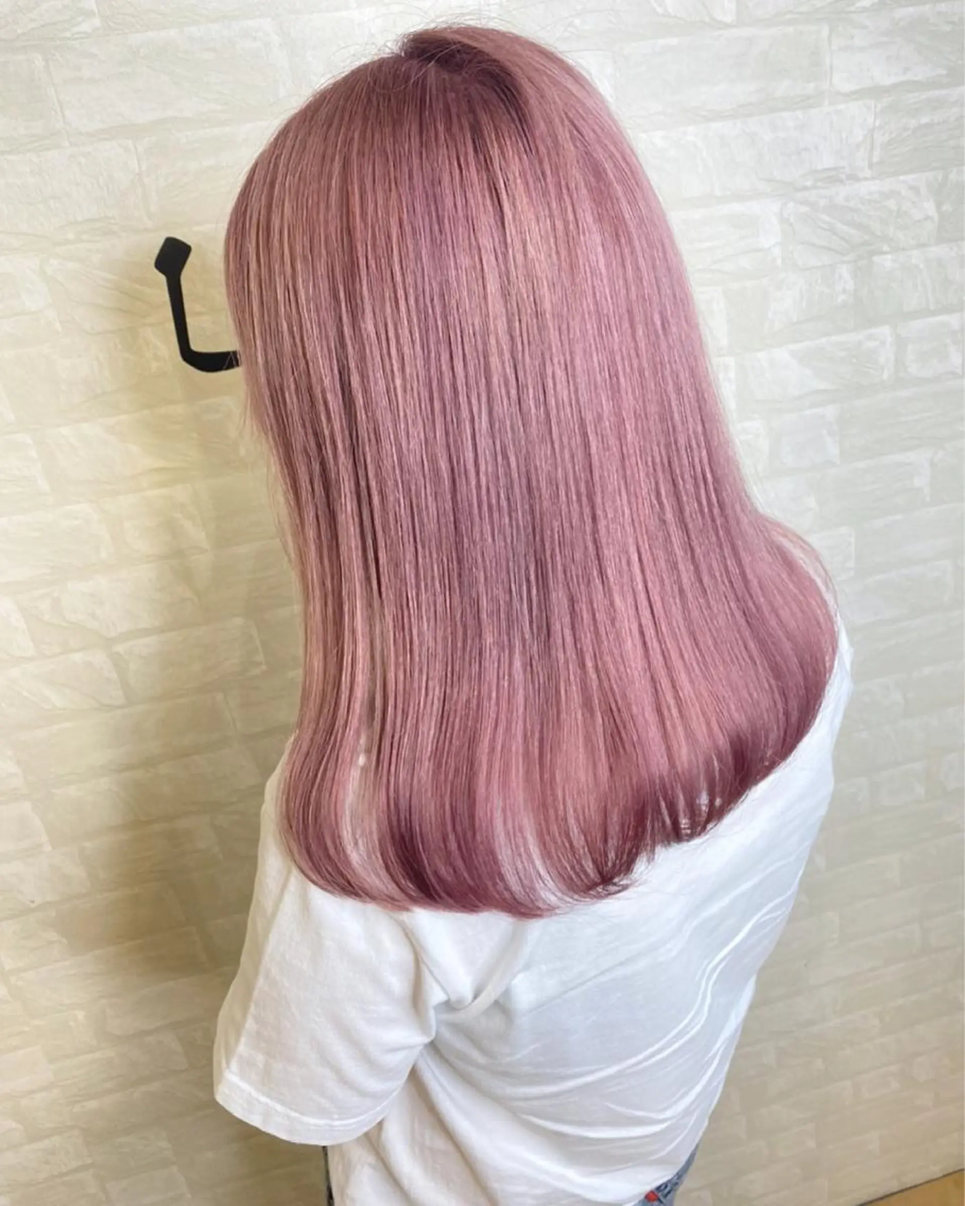 セミロング カラー ブリーチ ハイトーンカラー ラベンダーカラー ピンクカラー ピンクラベンダー 多田 悦淳のヘアスタイル