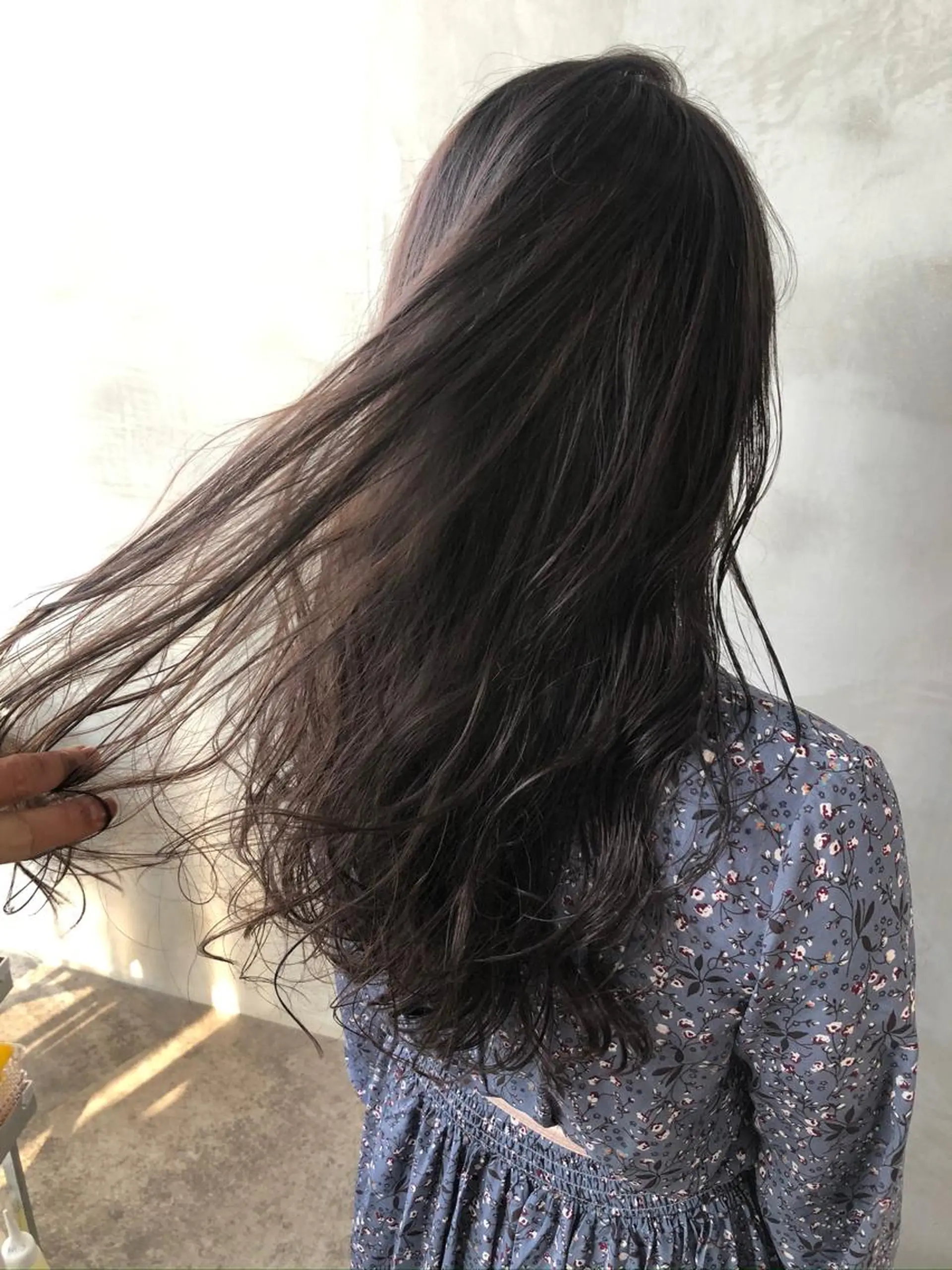 セミロング カラー パーマ ヘアアレンジ パープルカラー ヘアカラー トリートメント 顔周りcut・ご相談 =新宿しずく🇰🇷のヘアスタイル