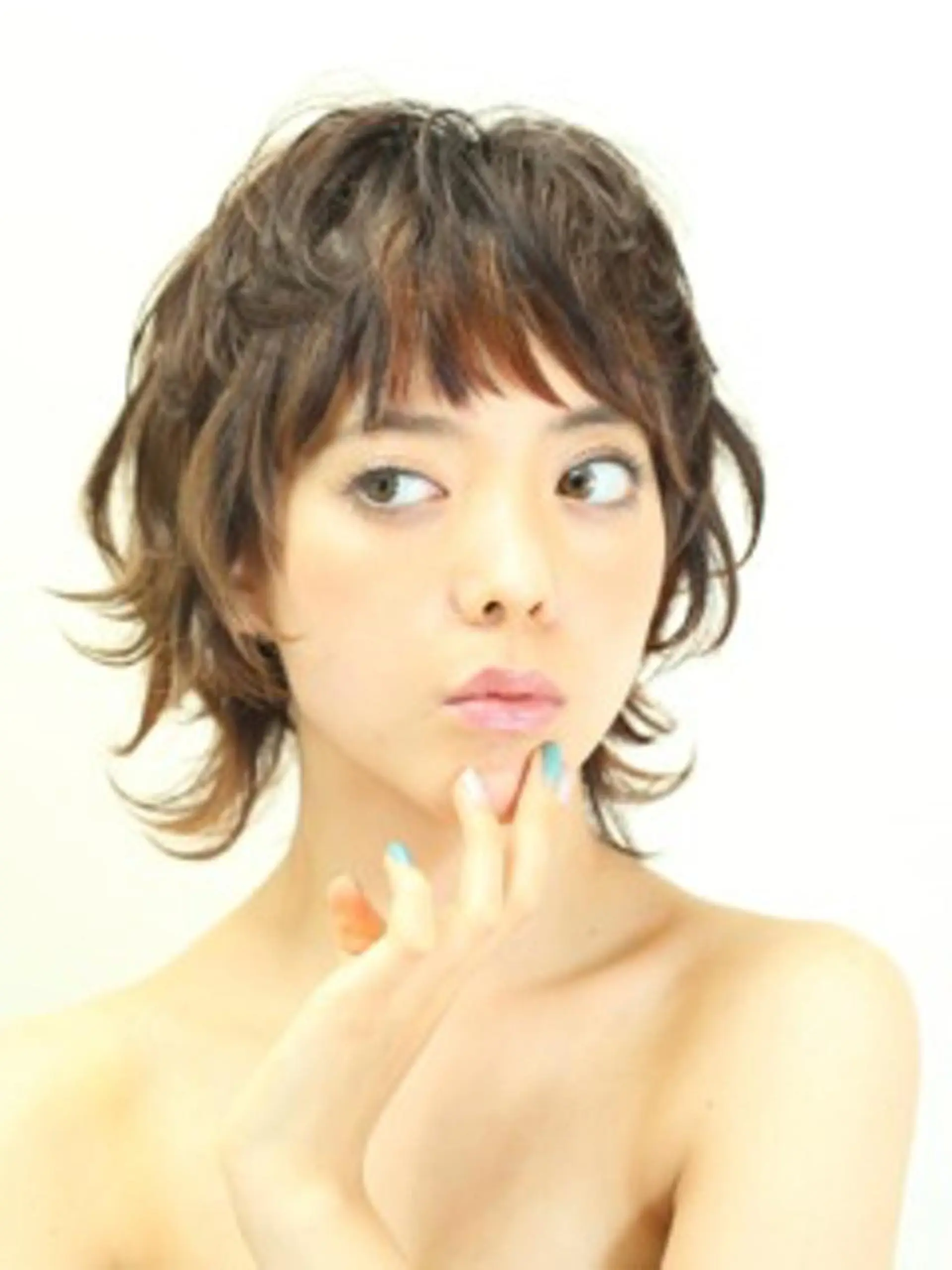 ミディアム 嶋田 直美のヘアスタイル