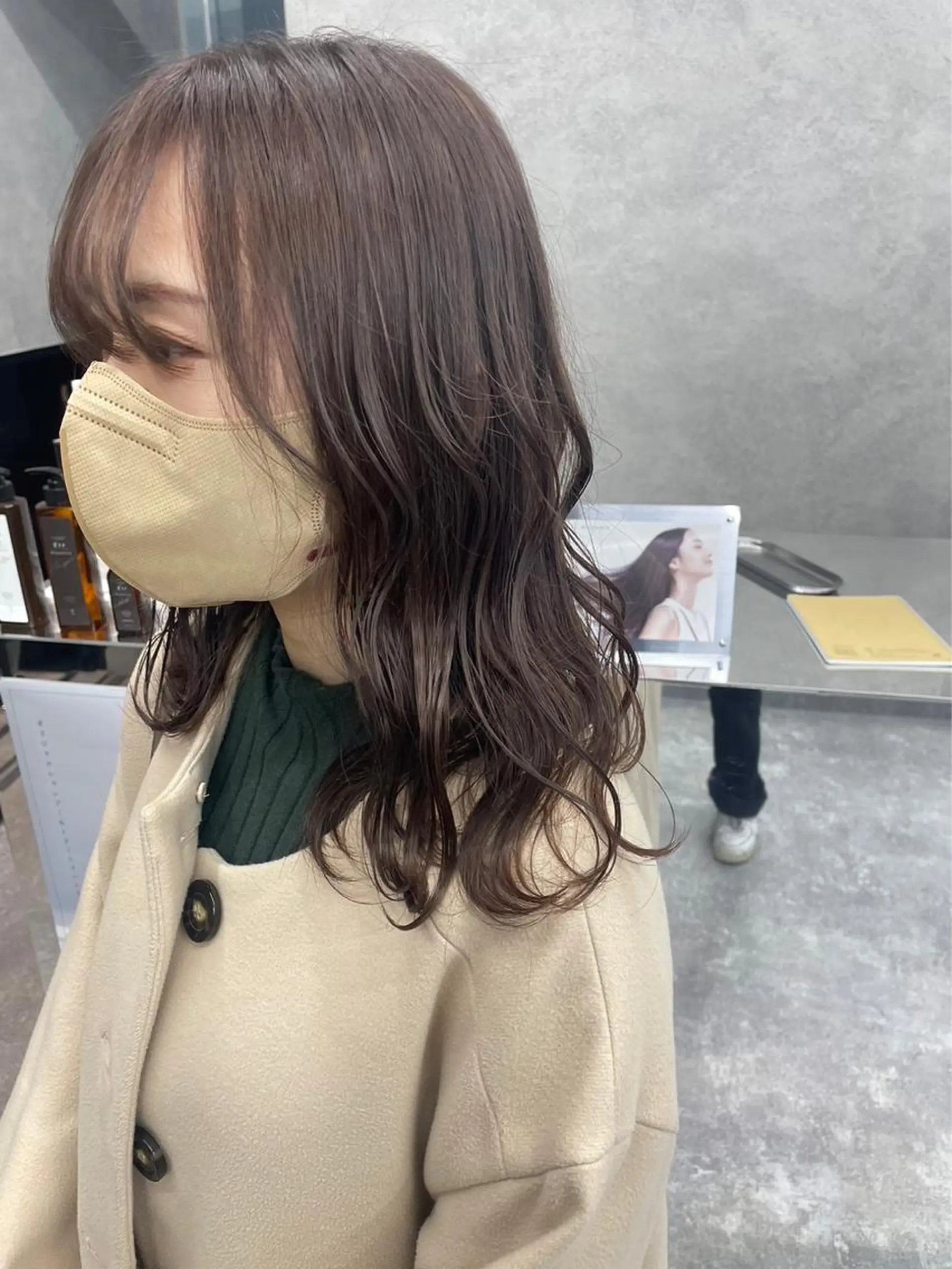 セミロング カラー ヘアアレンジ メンズ ショートボブ メンズバレイヤージュ メンズブリーチ メンズハイライト メンズハイトーン 🌈難波🌈ベージュ カラー【ヒロム】のヘアスタイル