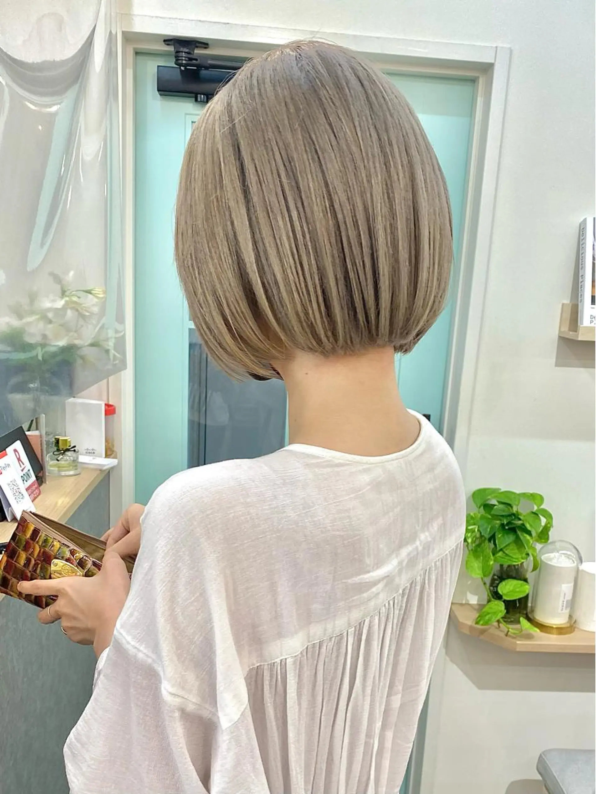 ショート カラー ボブ カット ヘアカラー トリートメント ヘアセット 💘カラー特化美容師 尾崎拓己のヘアスタイル