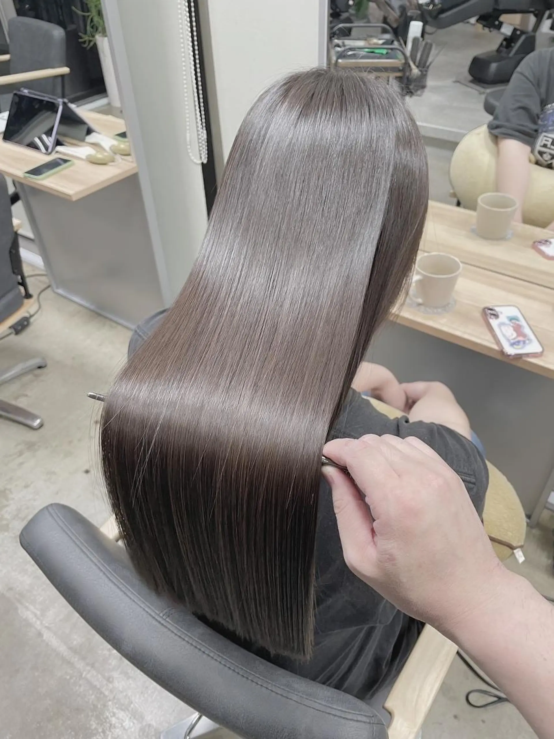 ロング 縮毛矯正 arakawa yuaのヘアスタイル