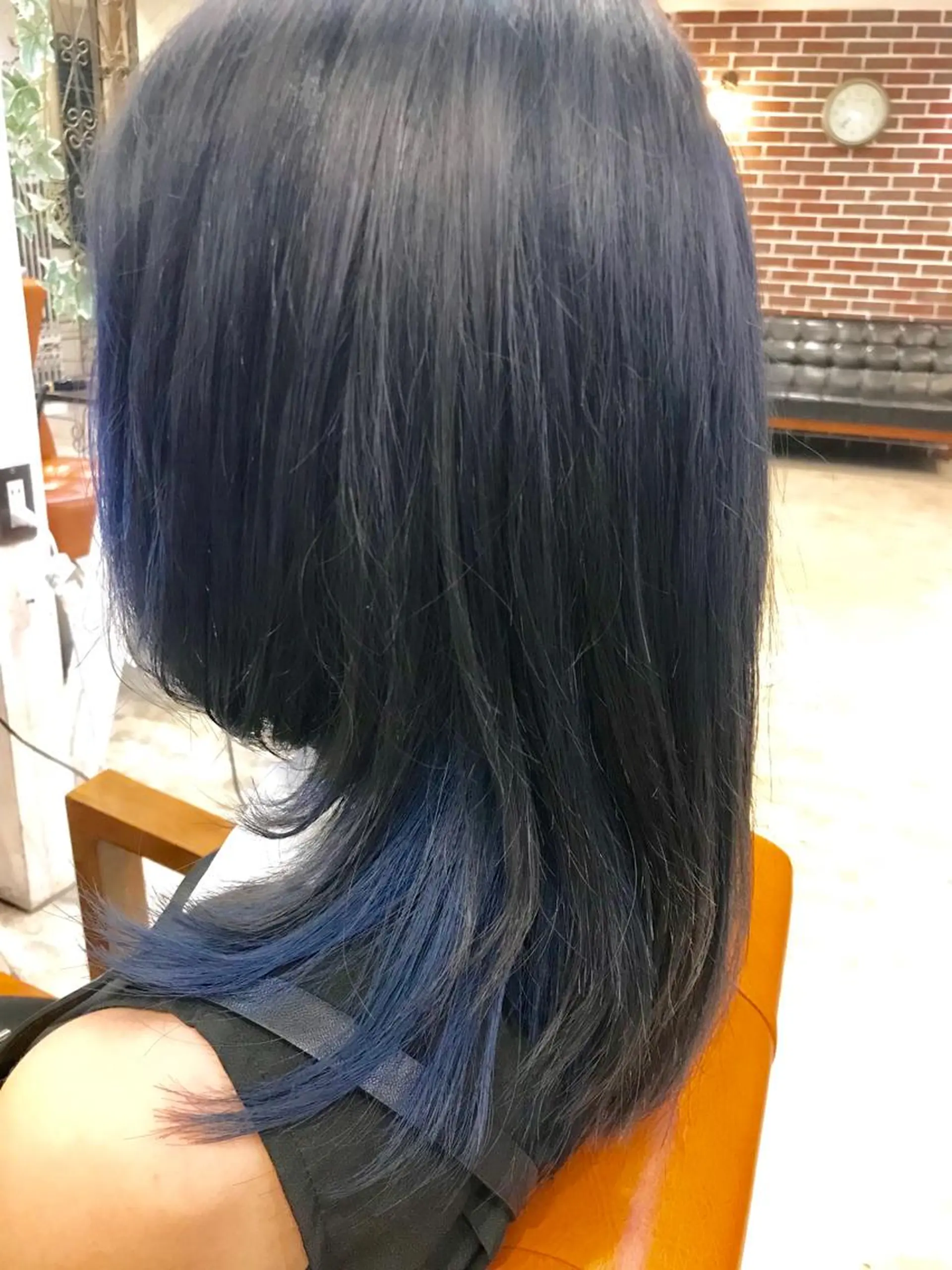 セミロング CODE.LINE 静岡伝馬町所属・浦田侑希 CODE.LINEのヘアスタイル