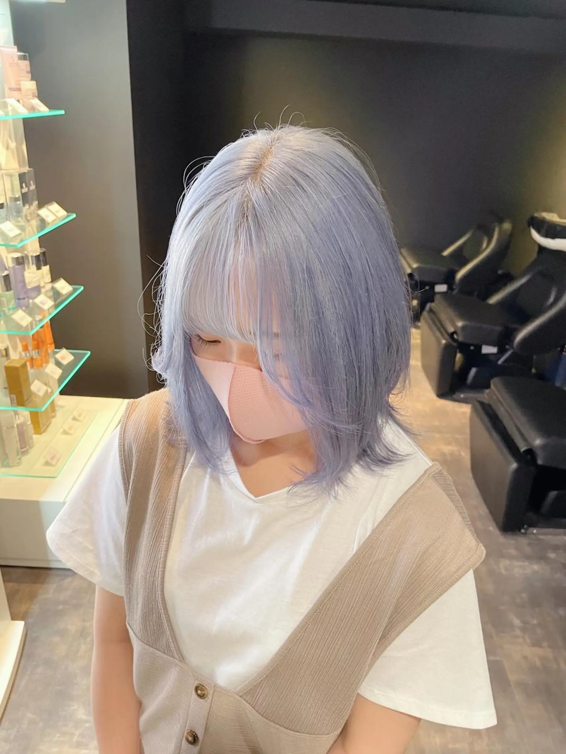 セミロング カラー ブルーカラー LINDO TOKYO所属・✨ハイトーン✨ 濱田知孝のヘアスタイル