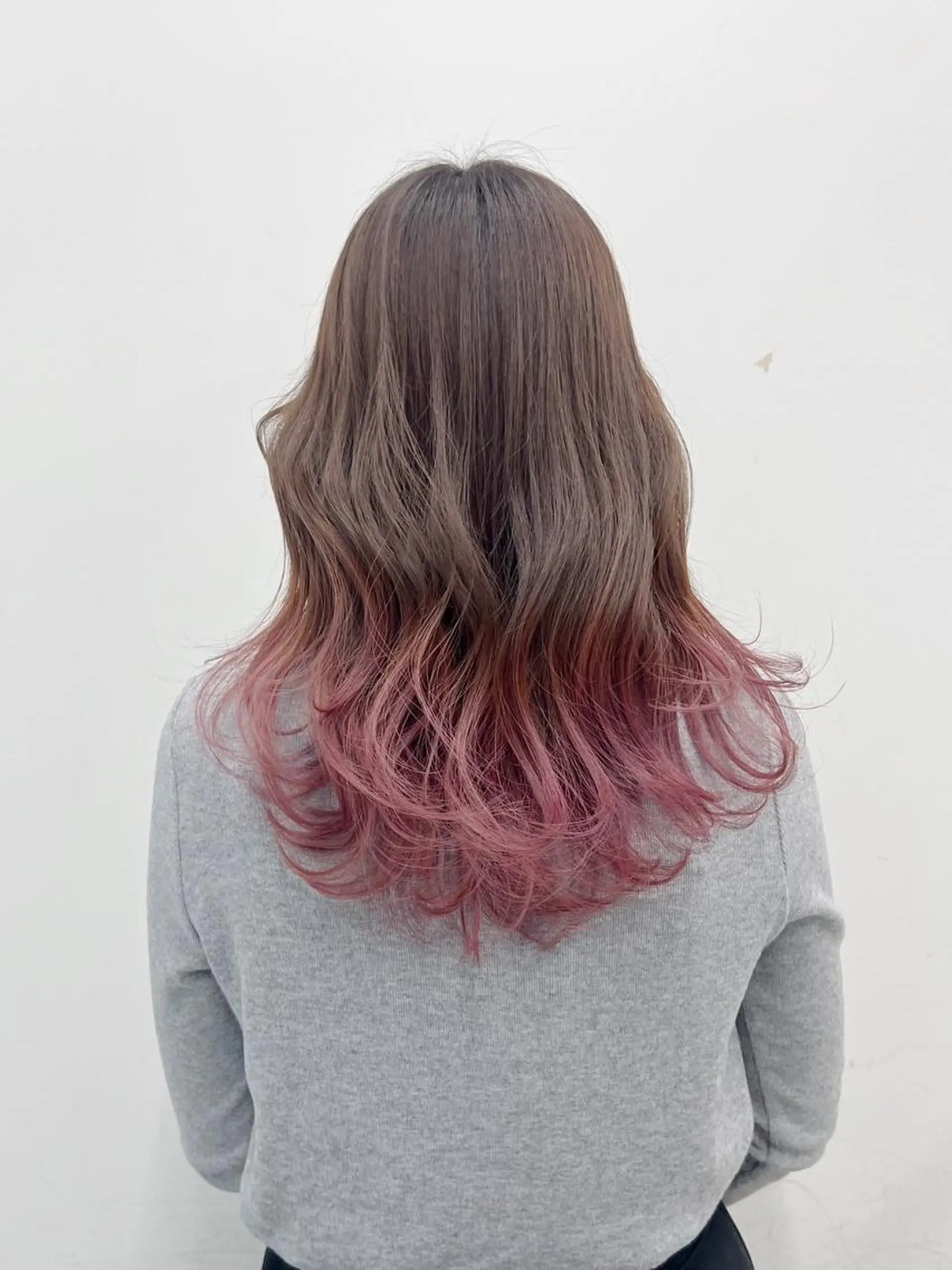 ロング カラー アディクシーカラー アッシュ ブルーカラー ダークアッシュ グレージュ 【公式】amble luxe池袋東口💛のヘアスタイル