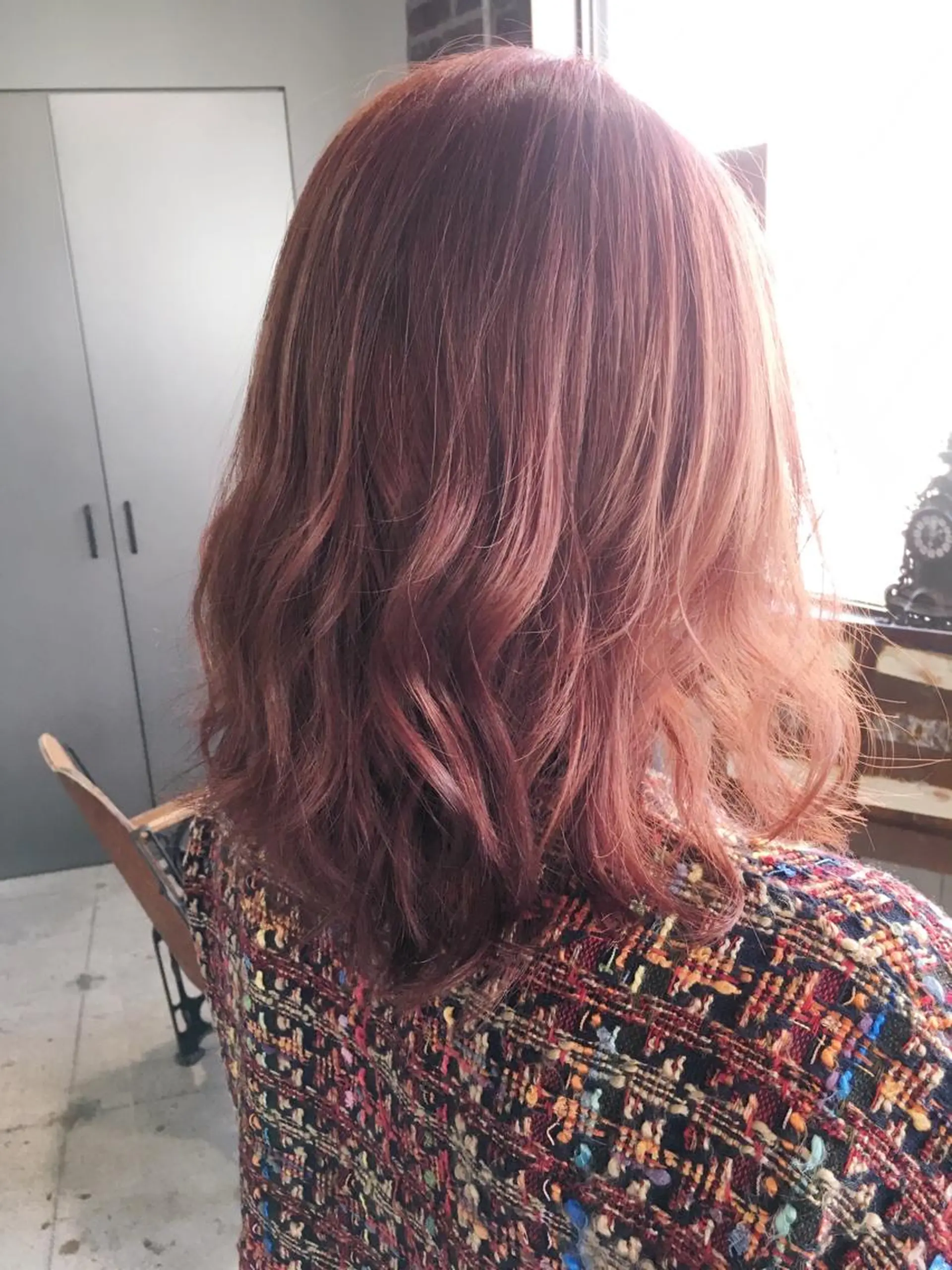 ミディアム カラー アッシュ 透明感カラー ピンクカラー ピンクアッシュ 代表 中島貴志のヘアスタイル