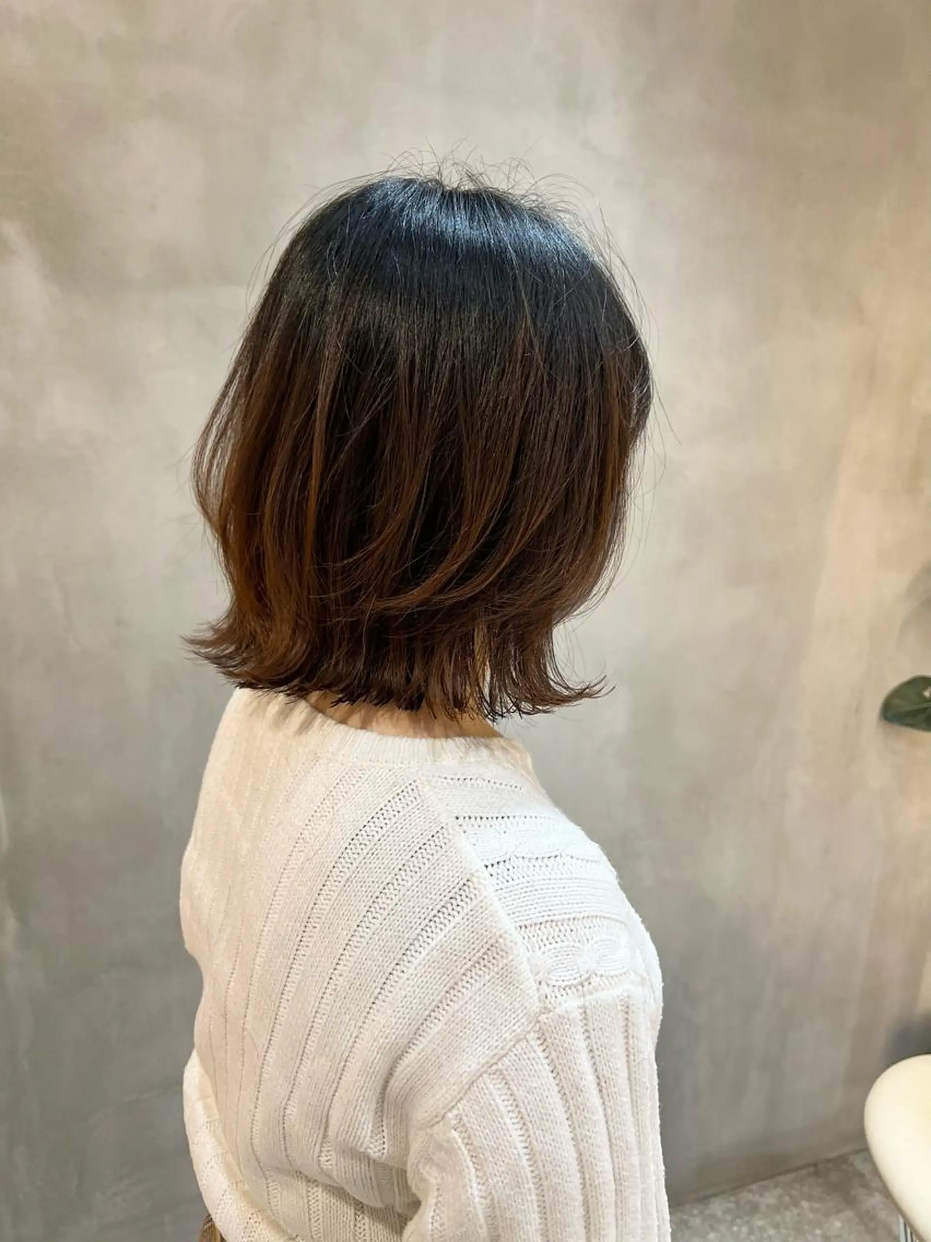 ミディアム ボブ/巻ける縮毛矯正 /韓国レイヤーはなのヘアスタイル