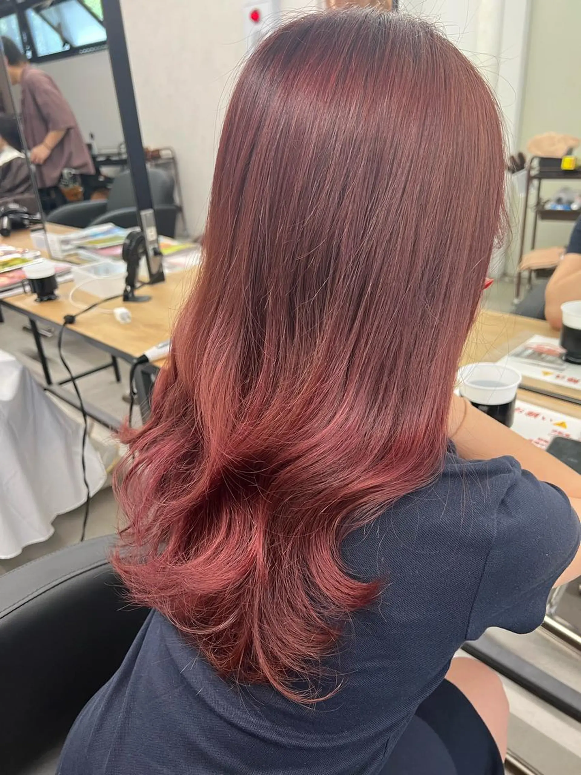 セミロング カラー ヘアカラー MODEK's 庄内 mikuのヘアスタイル