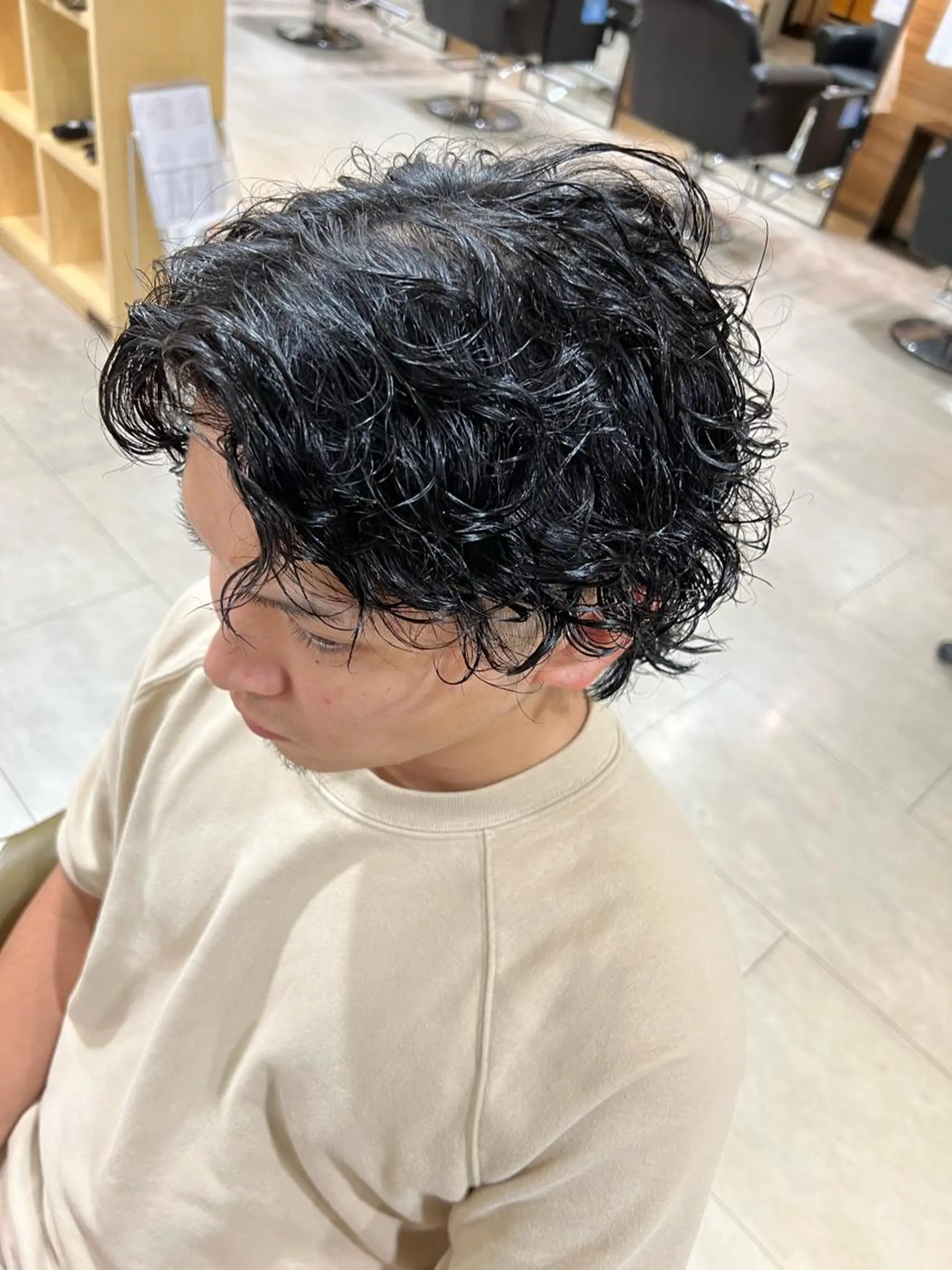 パーマ メンズ 心斎橋バレイヤージュ 小林勝貴のヘアスタイル