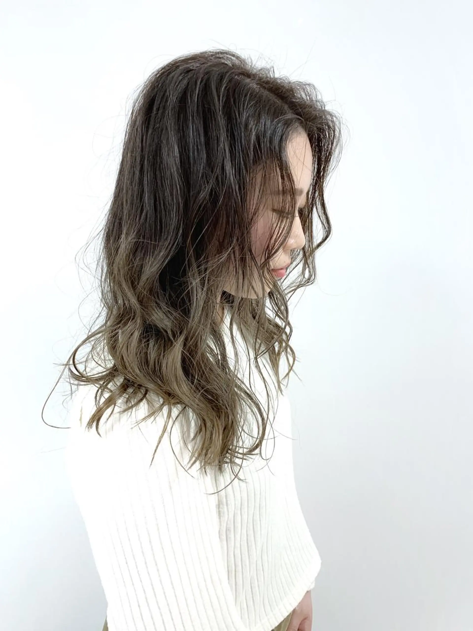 セミロング カラー カット ヘアカラー トリートメント SALOWIN名古屋本山店所属・🍀ナガヤマ ヒデアキ🍀のヘアスタイル