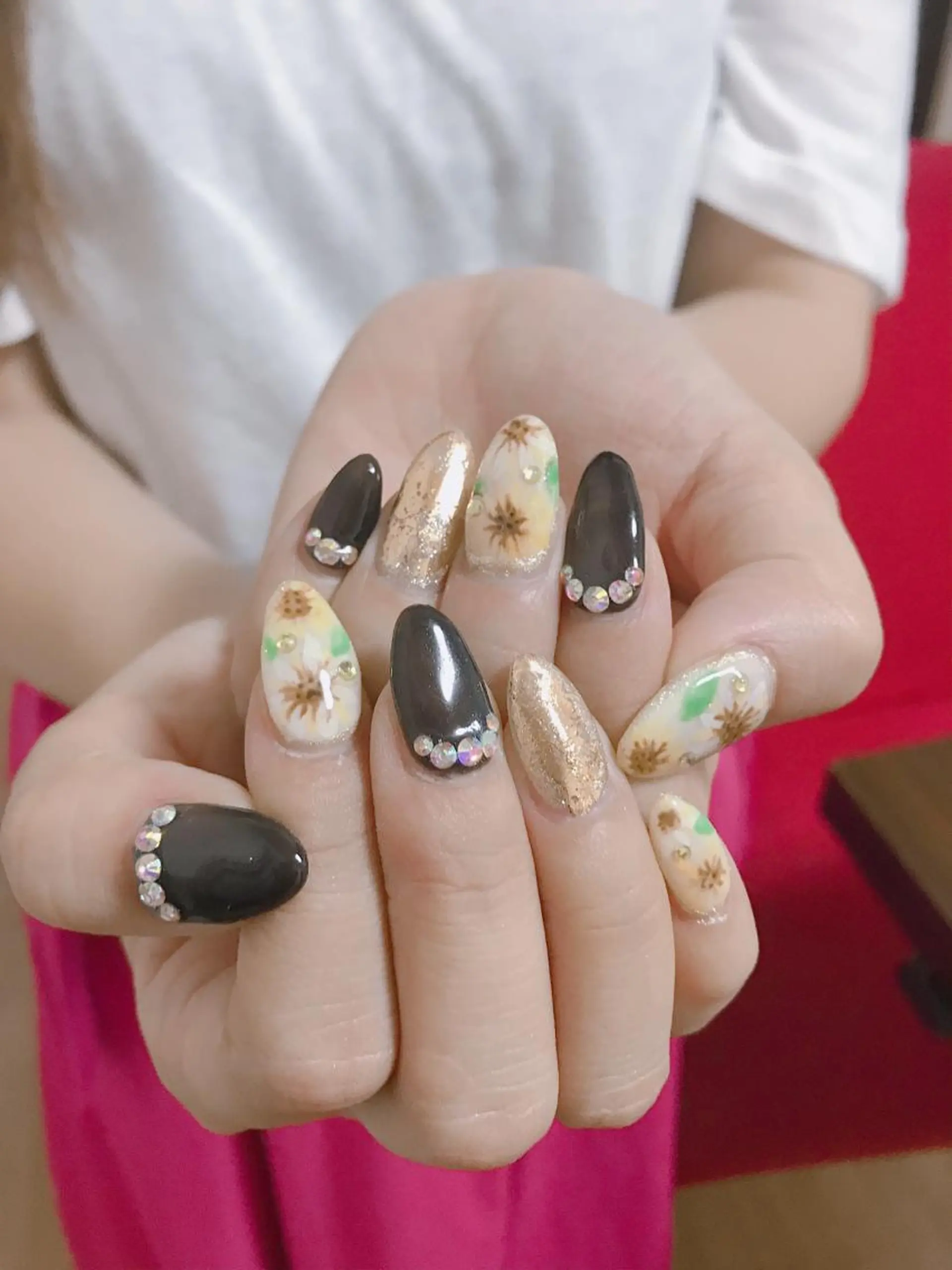 ネイル 藤 あやのネイルデザイン