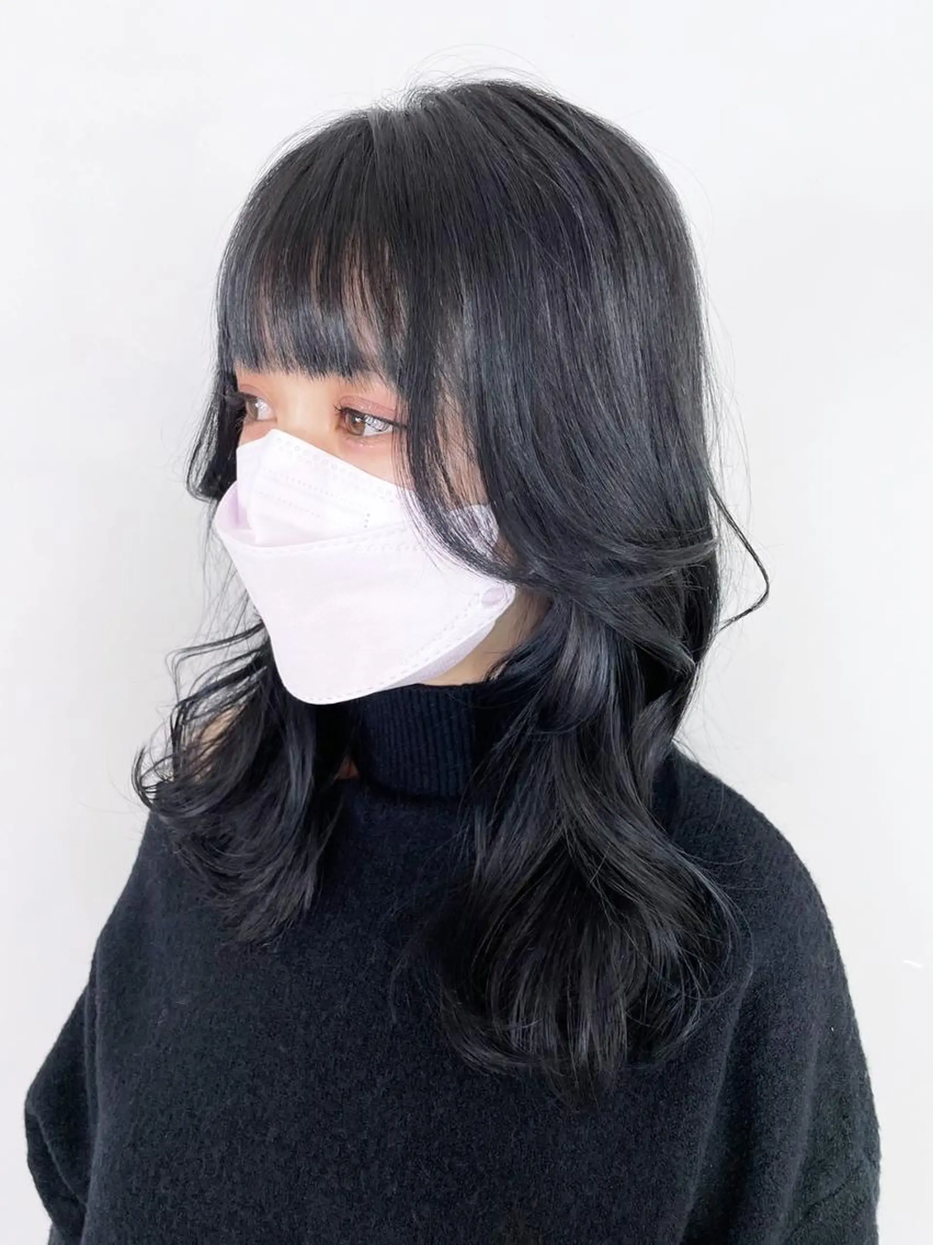 ミディアム カラー ダークシルバー グレージュ シルバー シルバーグレージュ カット ヘアカラー トリートメント ITbyALBUM 浦和店のヘアスタイル