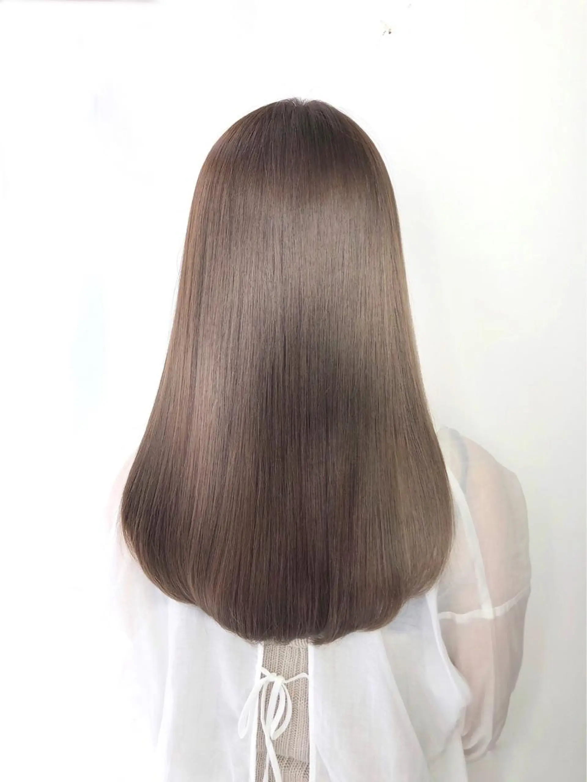 セミロング カット ヘアカラー トリートメント 髪質改善/艶カラー 前川南のヘアスタイル
