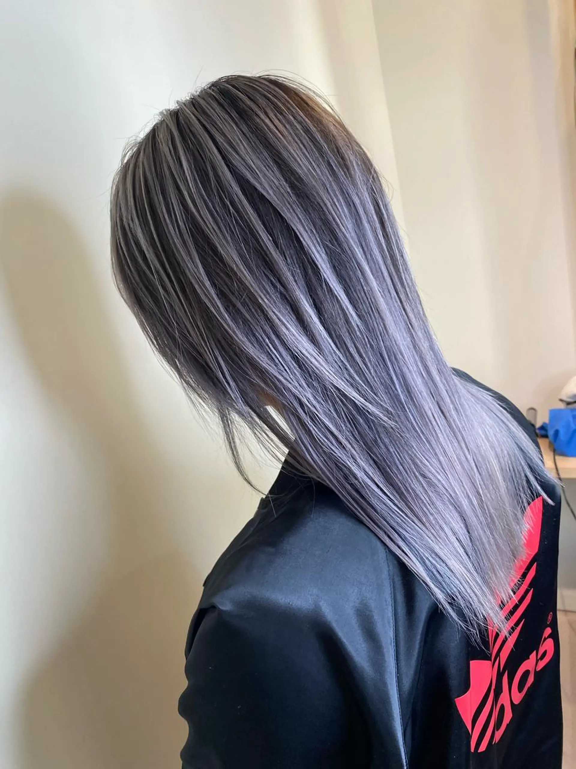 ロング カラー RIRŪA所属・プルシールエクステ ちゃきのヘアスタイル