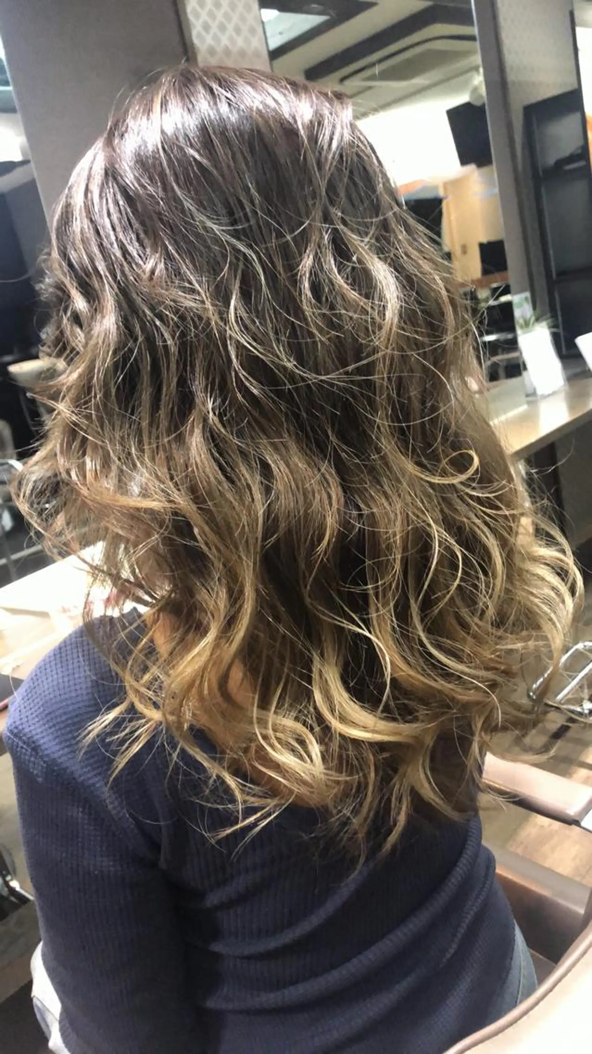 ロング カラー カット ヘアカラー トリートメント pep所属・pep natsumiのヘアスタイル