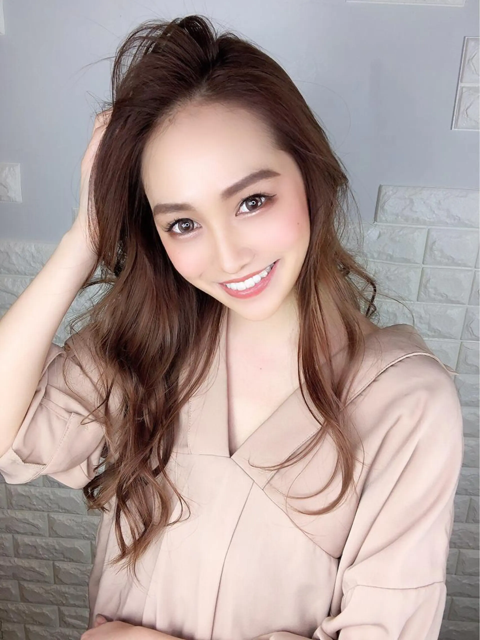 ロング カラー ヘアアレンジ プルエクステ エクステ ヘアカラー エクステ Shelltie Fiel (シェルティフィエル)所属・次世代シールエクステ 錦糸町 小泉 朋之のヘアスタイル