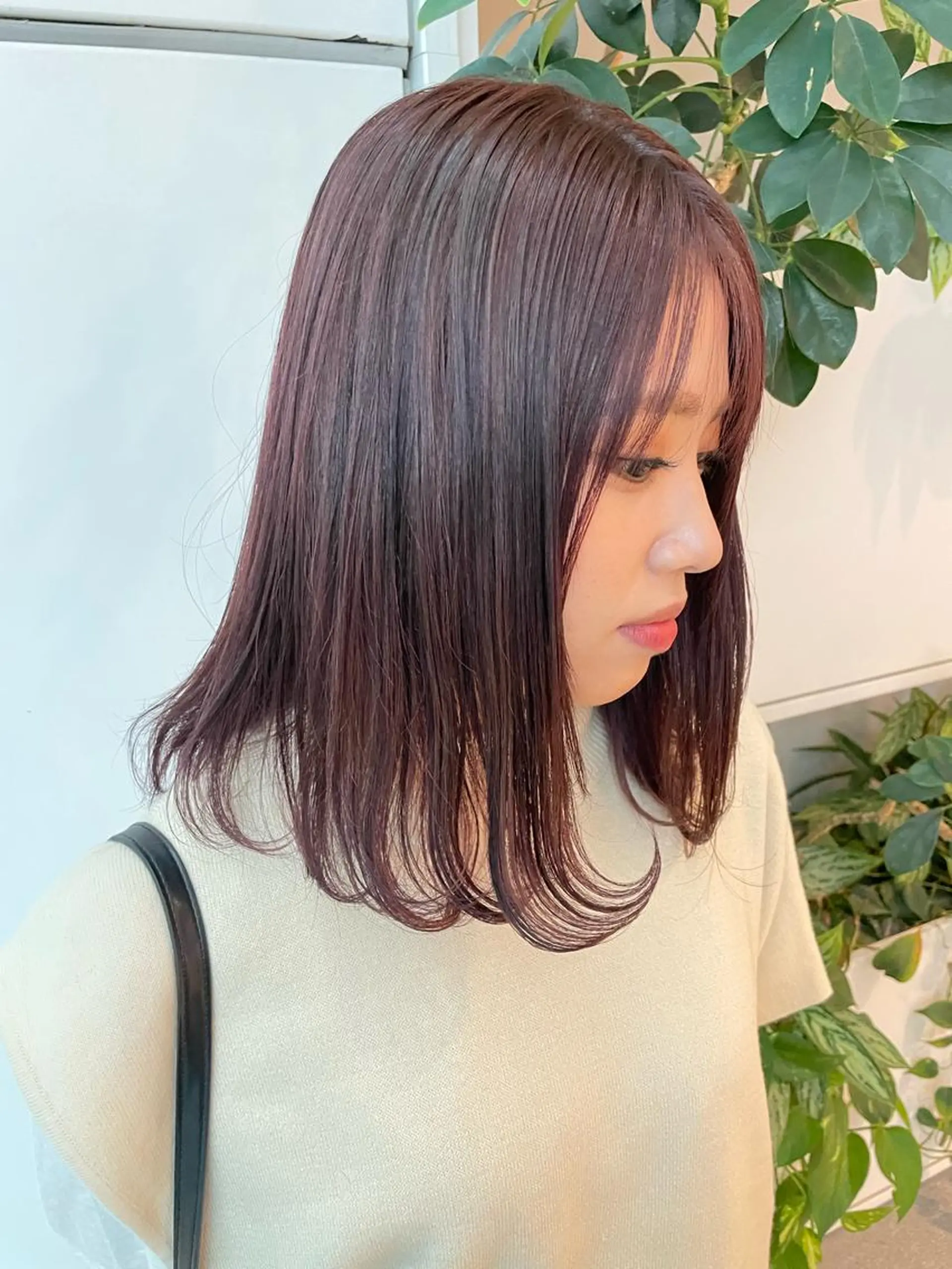 ミディアム カット 縮毛矯正 トリートメント 完全個室サロン💐 代表取締役💐梶谷のヘアスタイル