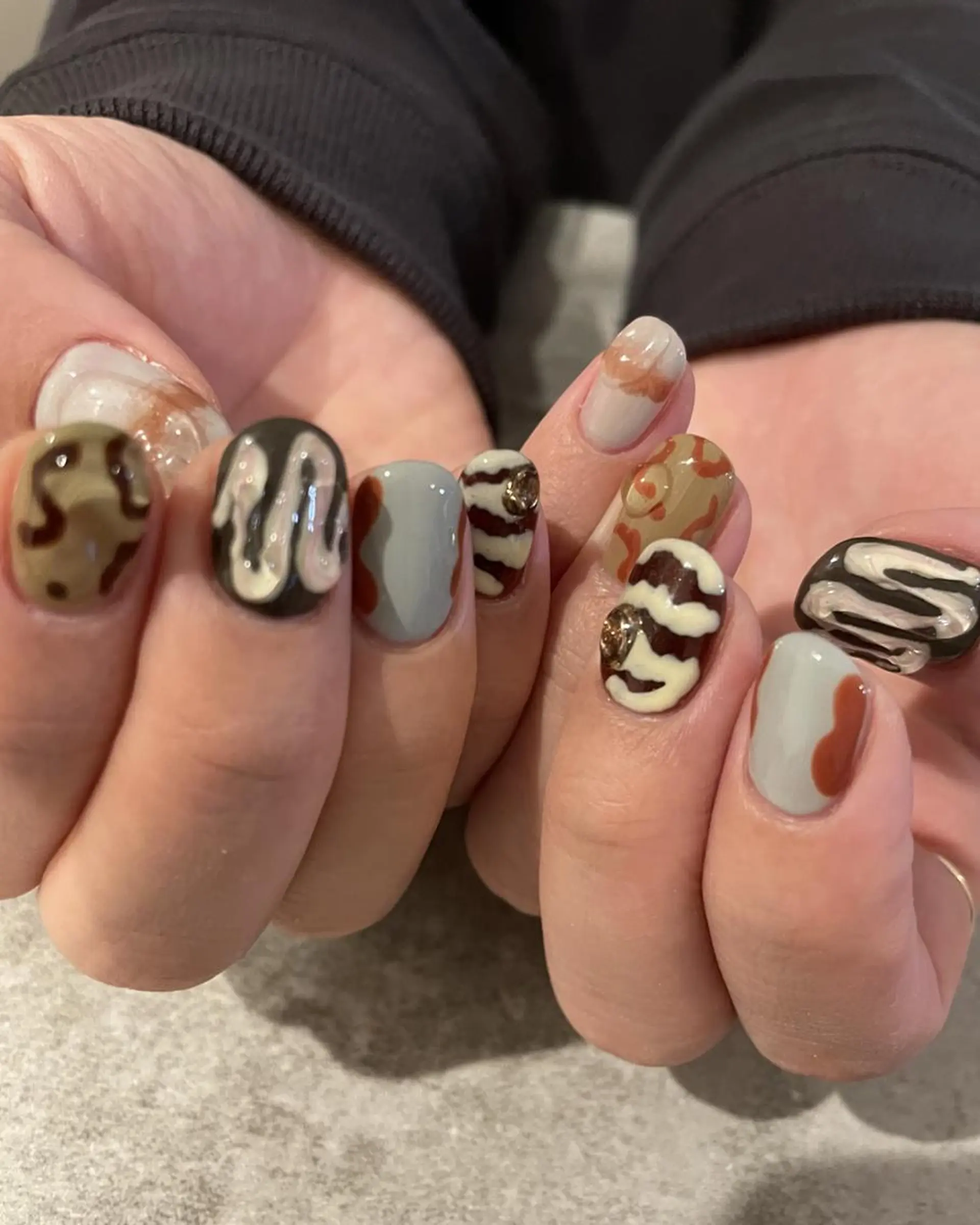 ショート ハンドネイル ネイルサロン Noëlのネイルデザイン