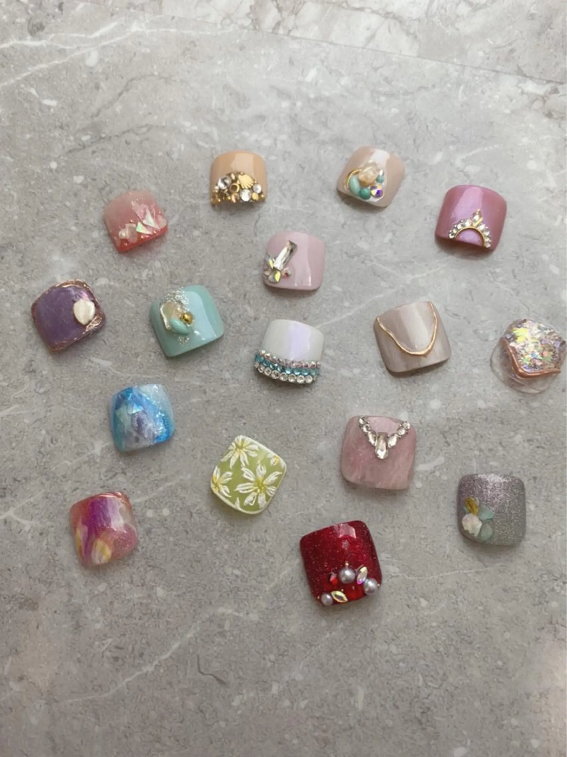 ネイル フットネイル Nail R💫 naoのネイルデザイン